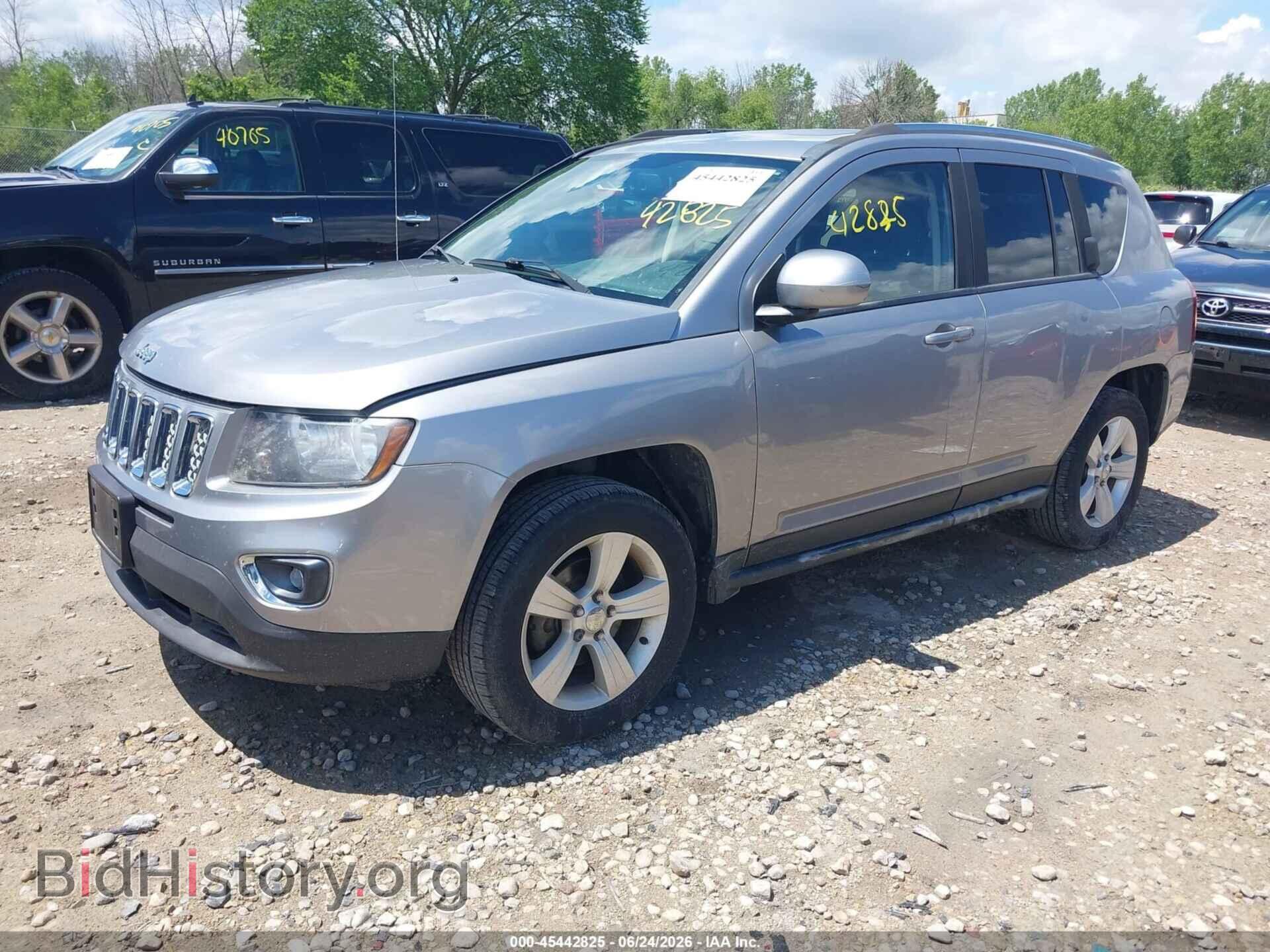 2015 JEEP COMPASS - VIN: 1C4NJDEB3FD304073 - Photo 2
