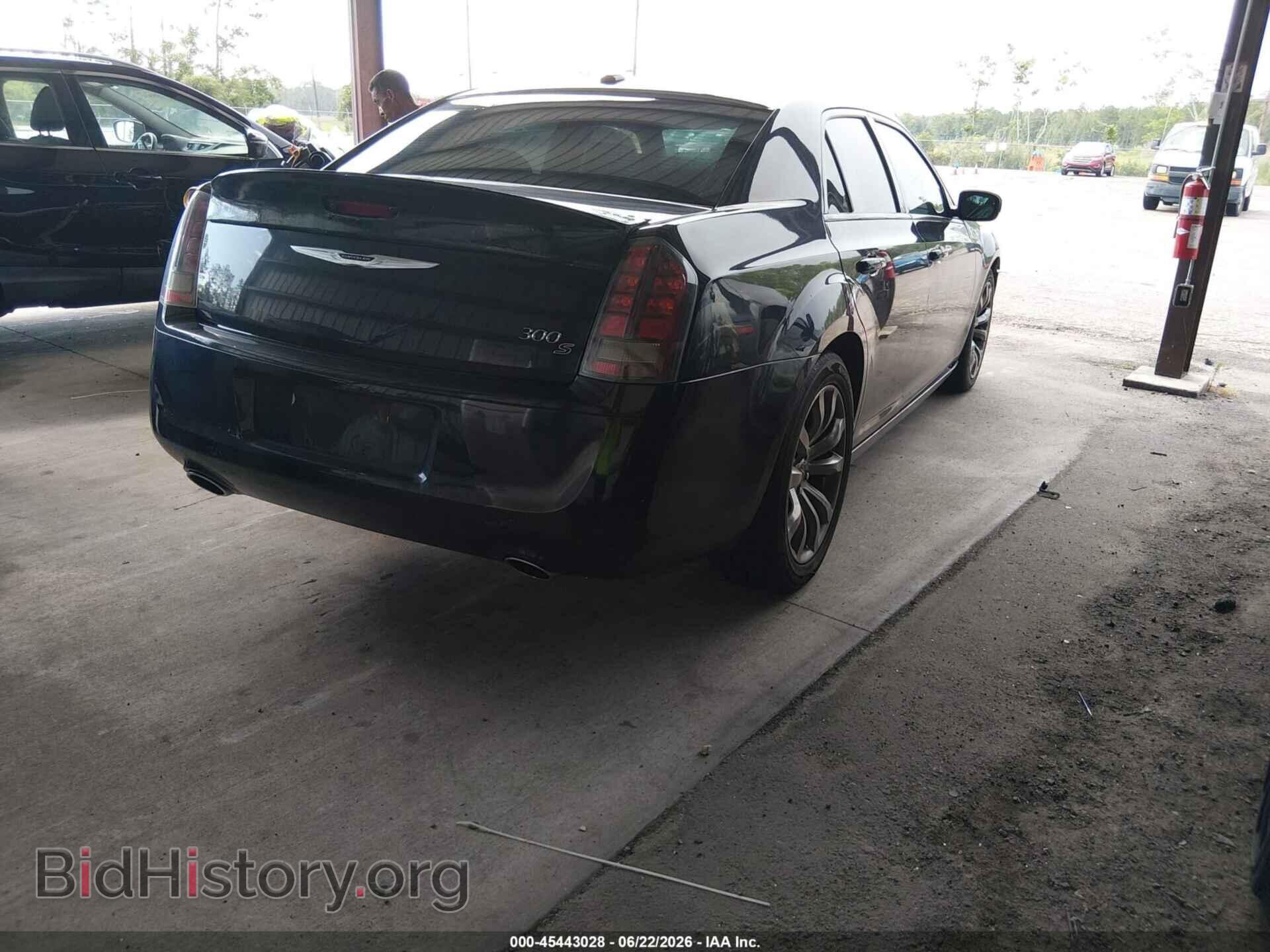 2014 CHRYSLER 300 - VIN: 2C3CCABG9EH250803 - Photo 4