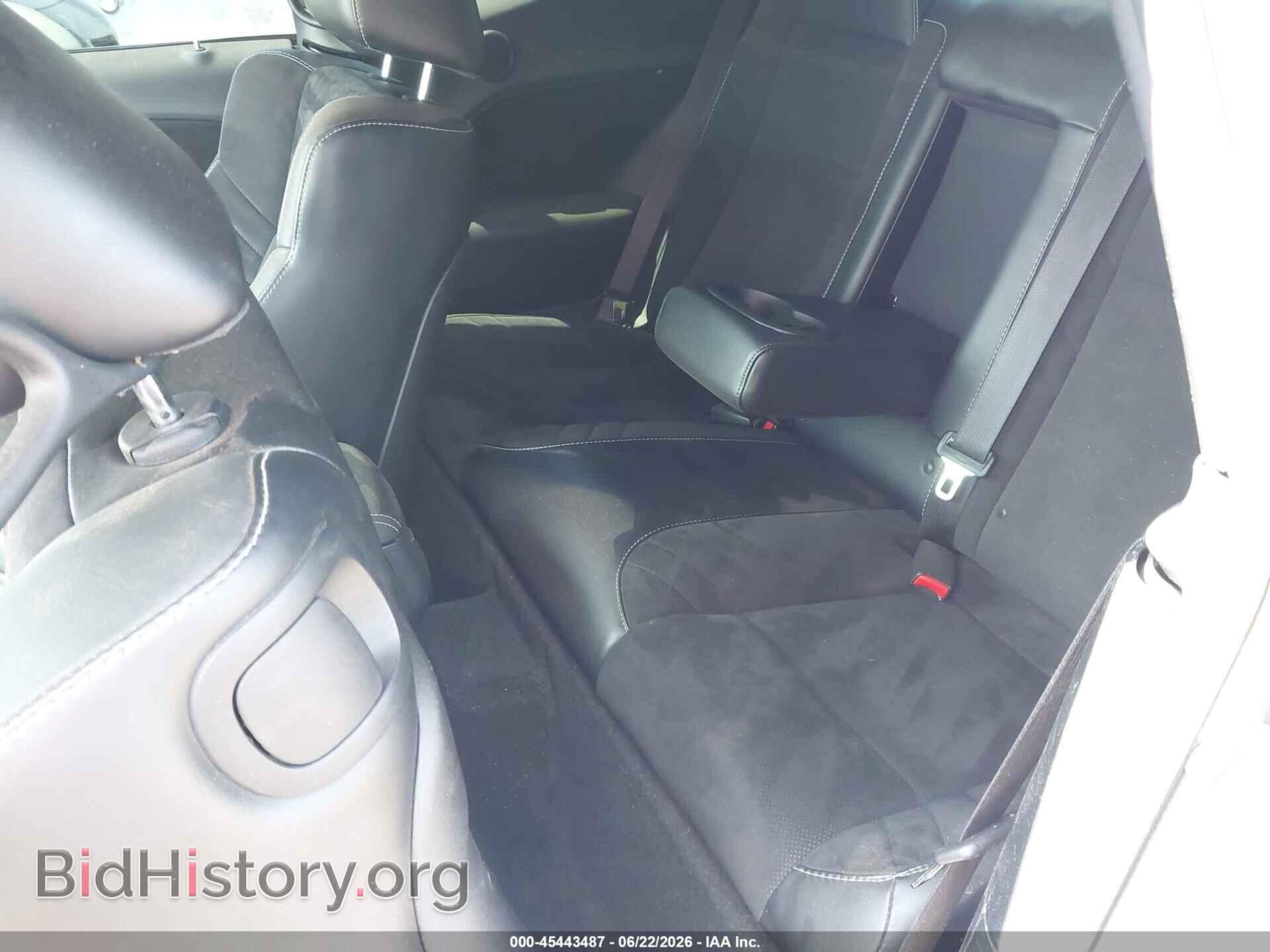 2016 DODGE CHALLENGER - VIN: 2C3CDZC91GH152945 - Photo 8