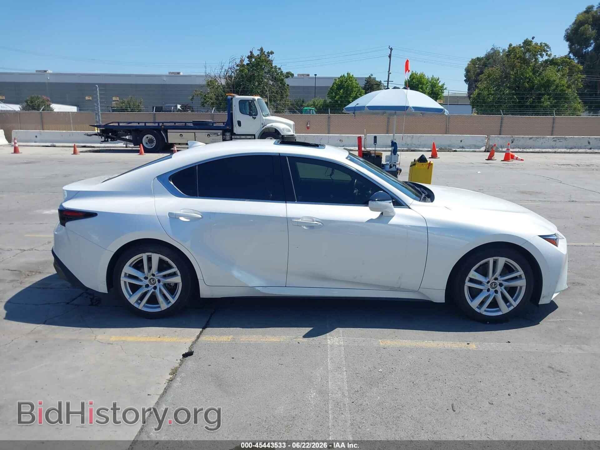 2023 LEXUS IS 300 - VIN: JTHCA1D2XP5125532 - Photo 14