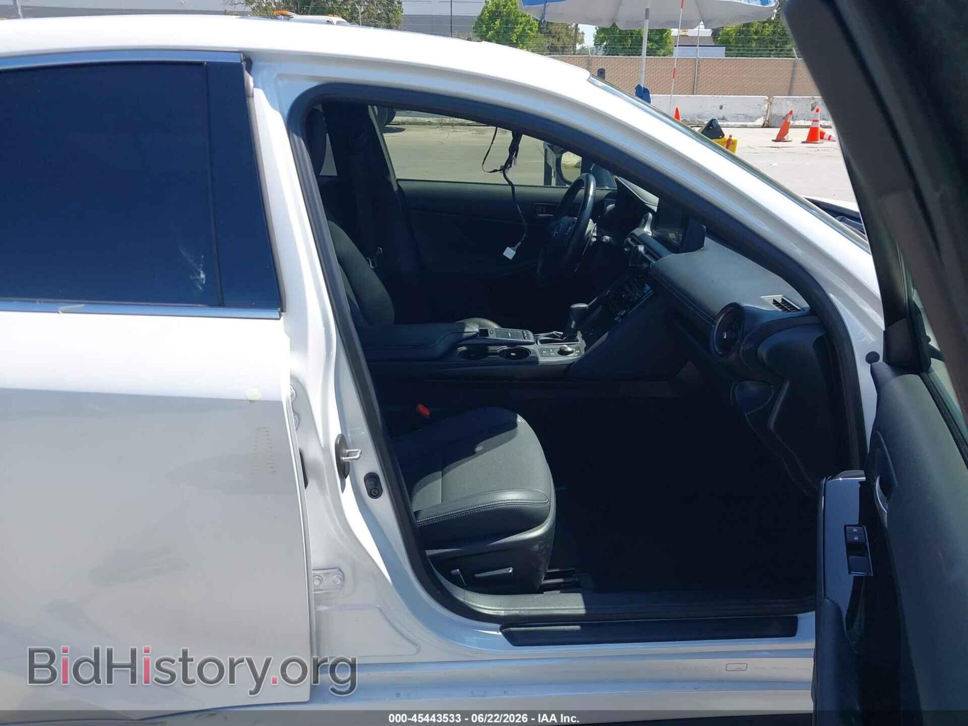 2023 LEXUS IS 300 - VIN: JTHCA1D2XP5125532 - Photo 5
