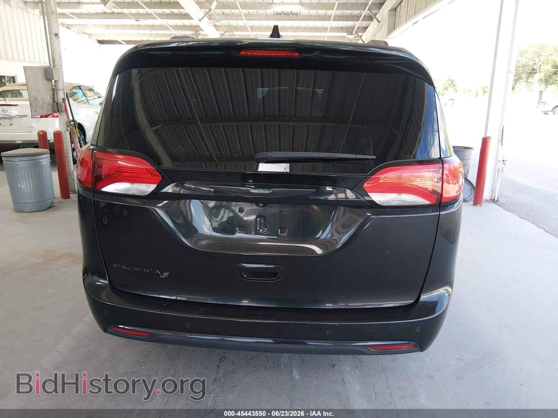 2018 CHRYSLER PACIFICA - VIN: 2C4RC1BG9JR247958 - Photo 17