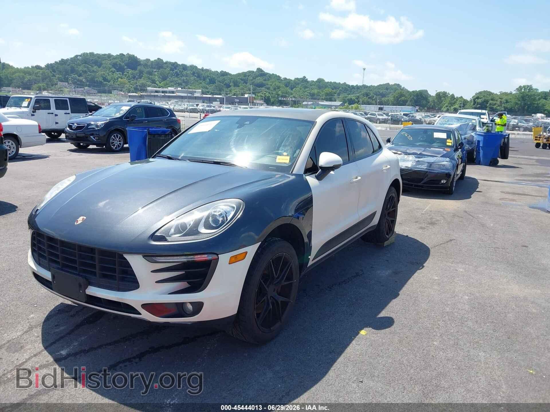 2017 PORSCHE MACAN - VIN: WP1AA2A59HLB05569 - Photo 2