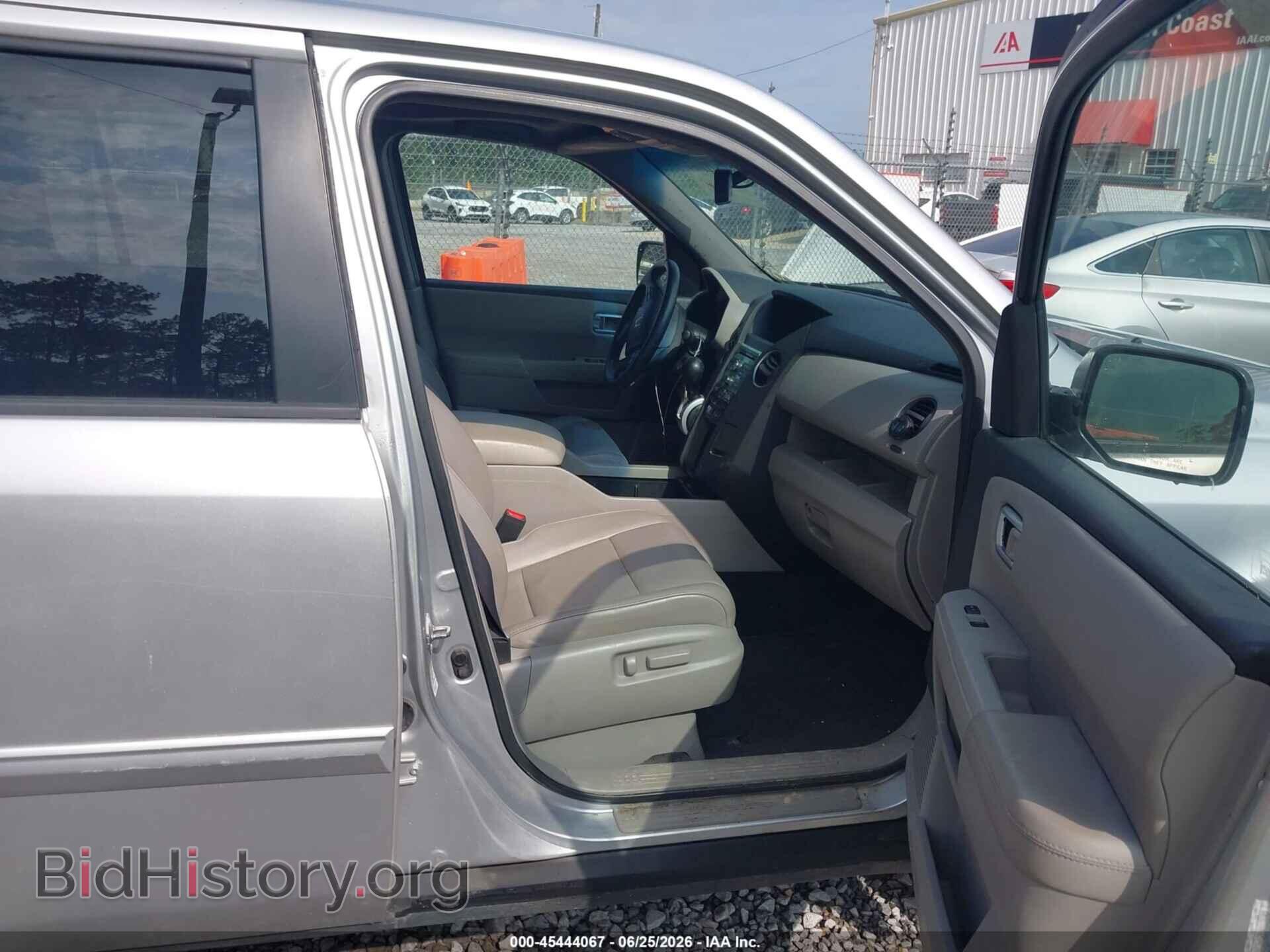 2011 HONDA PILOT - VIN: 5FNYF3H52BB012092 - Photo 5