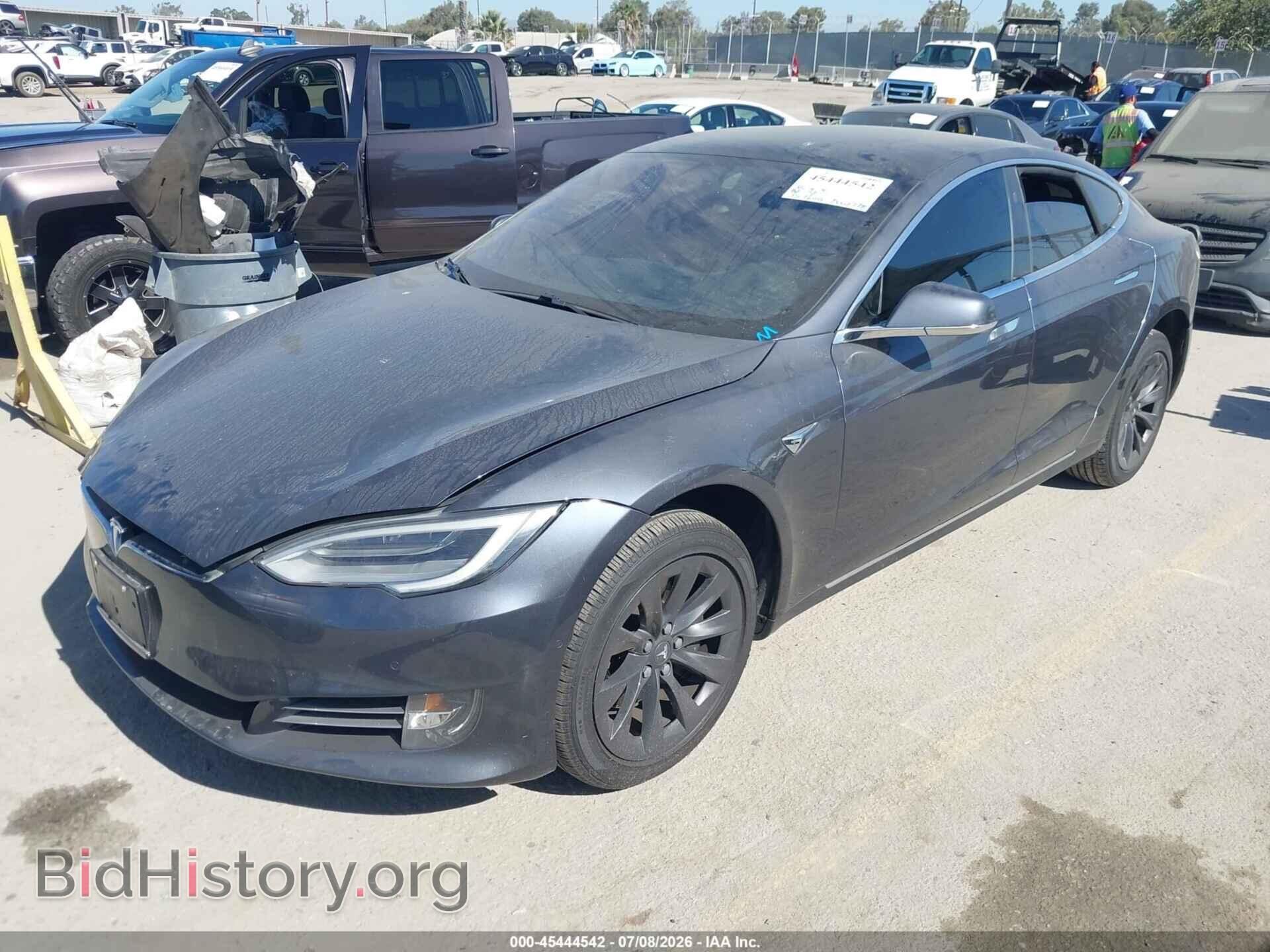 2019 TESLA MODEL S - VIN: 5YJSA1E21KF335696 - Photo 2