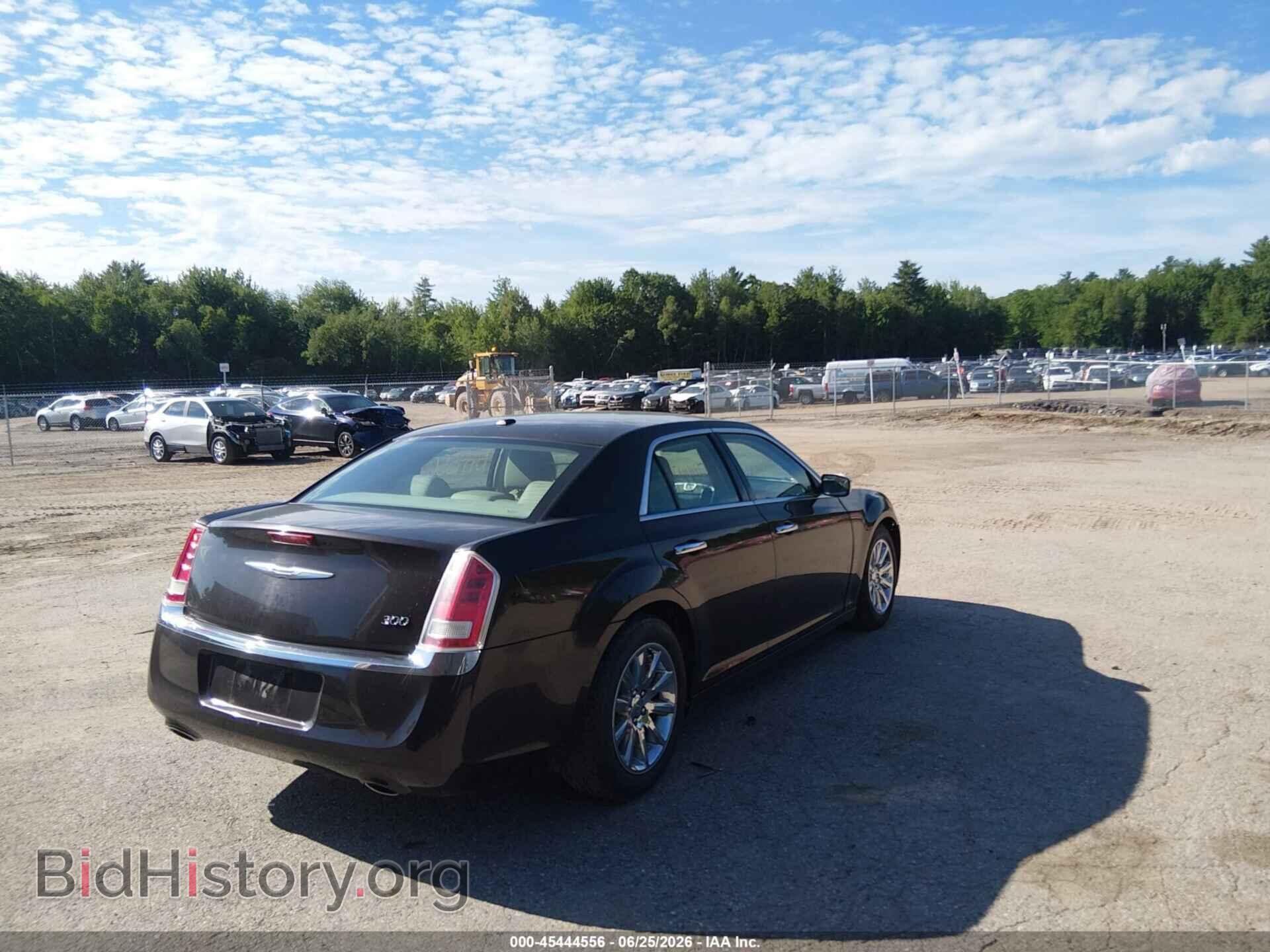 2012 CHRYSLER 300 - VIN: 2C3CCACG9CH174494 - Фото 4