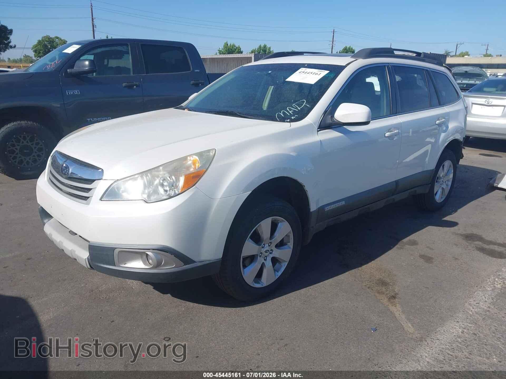 2012 SUBARU OUTBACK - VIN: 4S4BRBLC7C3242007 - Photo 2