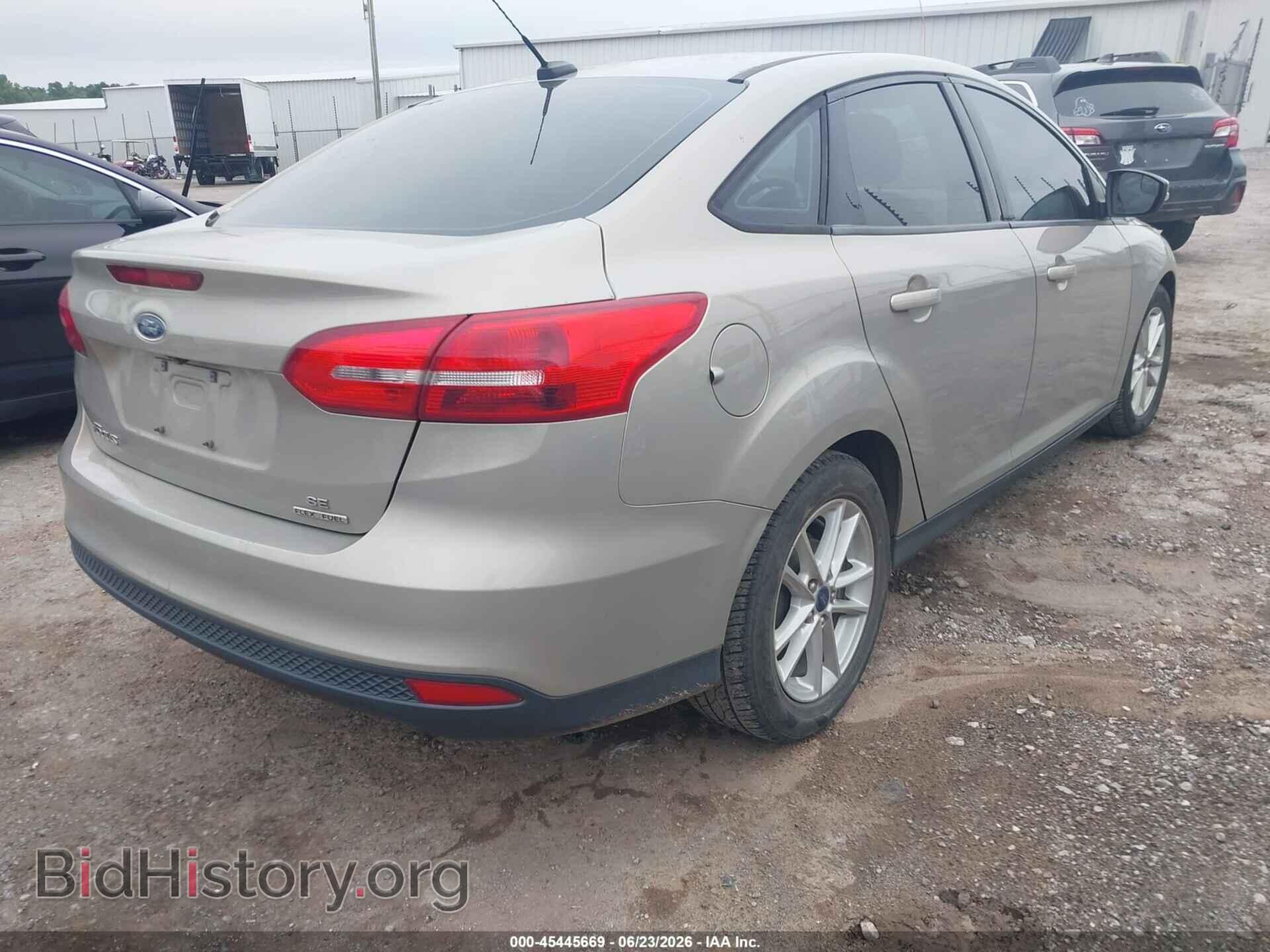 2016 FORD FOCUS - VIN: 1FADP3F29GL352869 - Photo 4