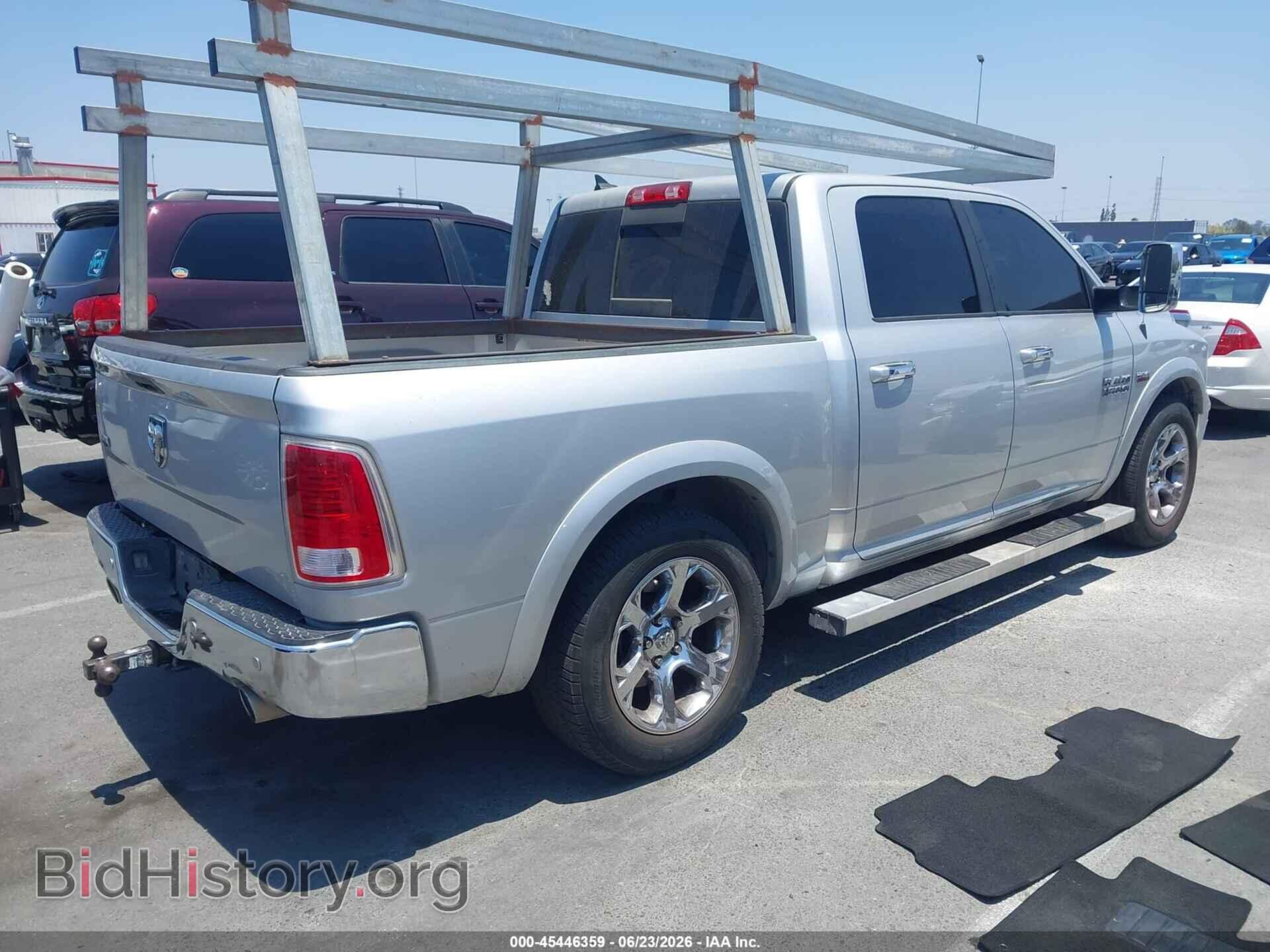 2017 RAM 1500 - VIN: 1C6RR6NT3HS639743 - Фото 4