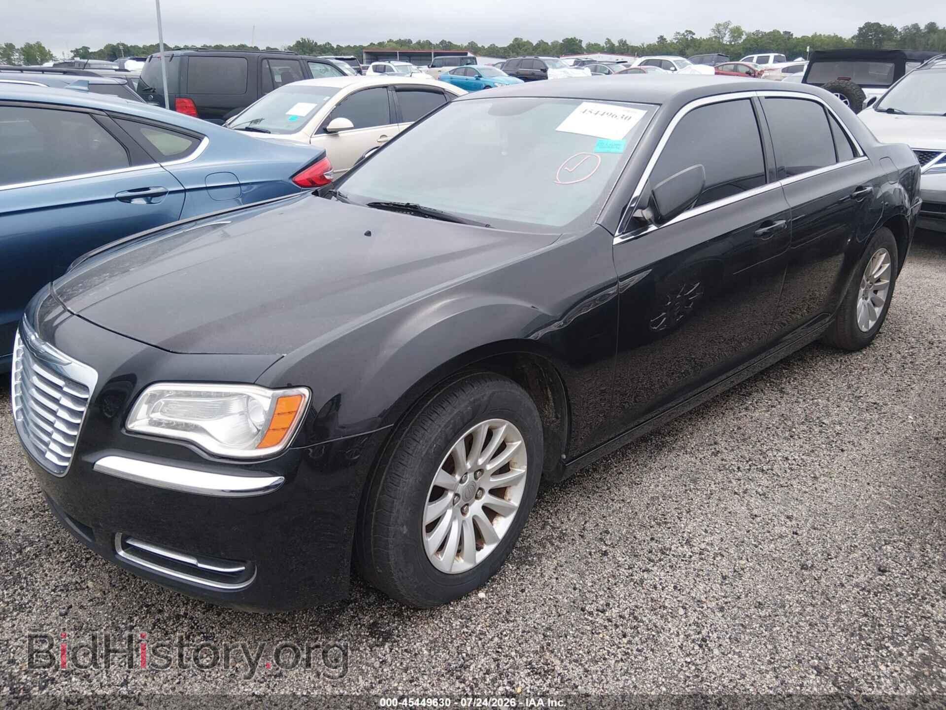2014 CHRYSLER 300 - VIN: 2C3CCAAG4EH354665 - Фото 2