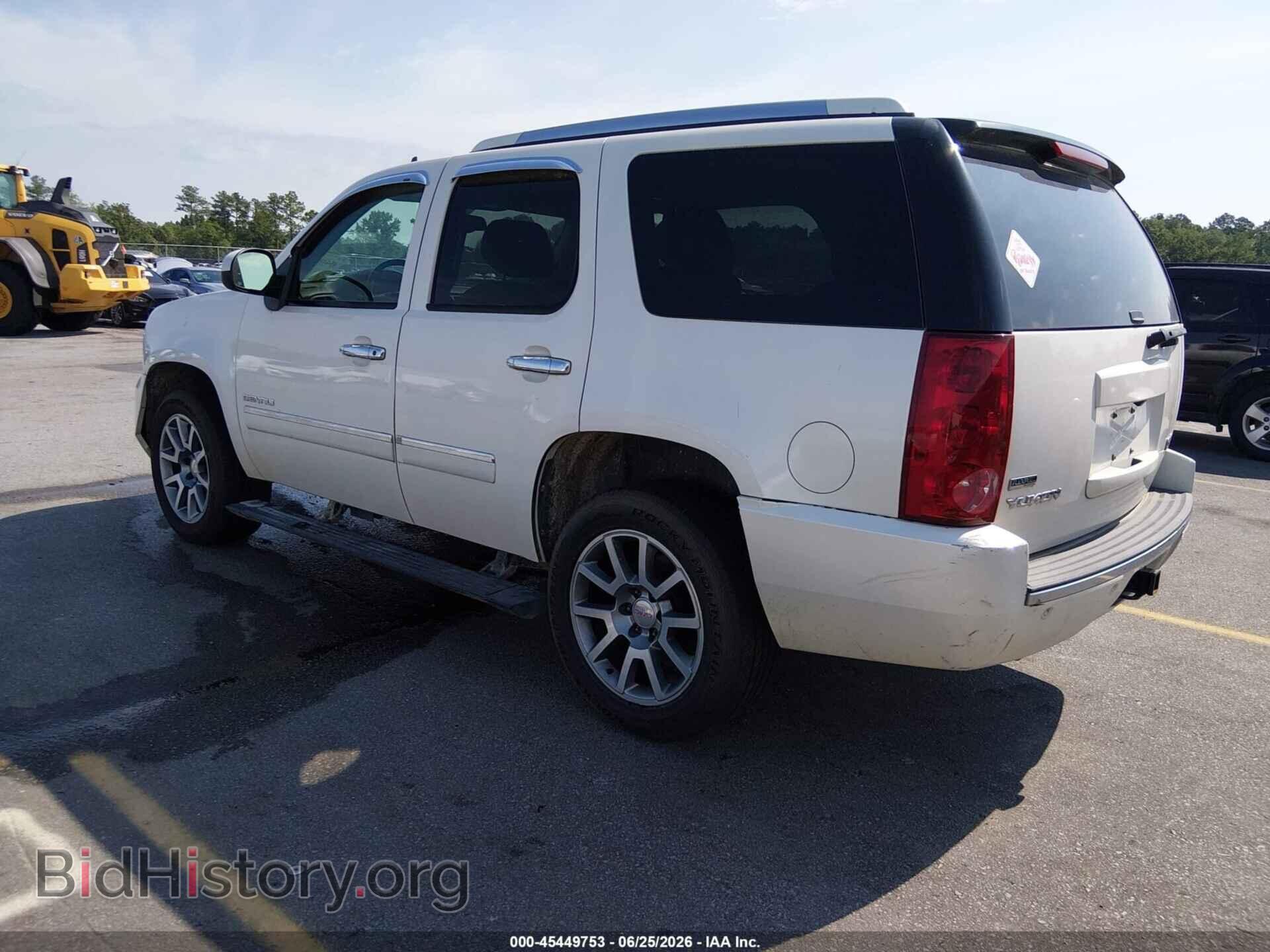 2011 GMC YUKON - VIN: 1GKS2EEF6BR206830 - Photo 3