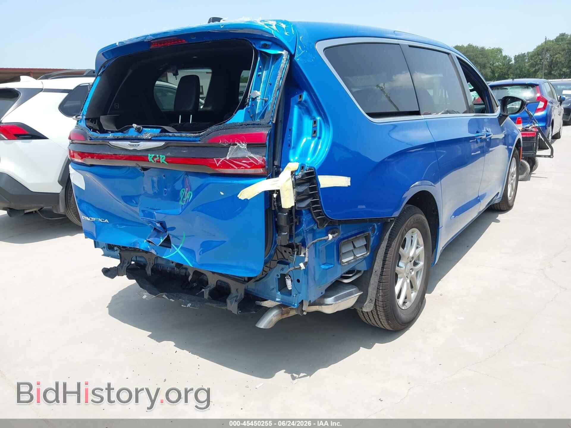 2026 CHRYSLER PACIFICA - VIN: 2C4RC1BG9TR235957 - Photo 4