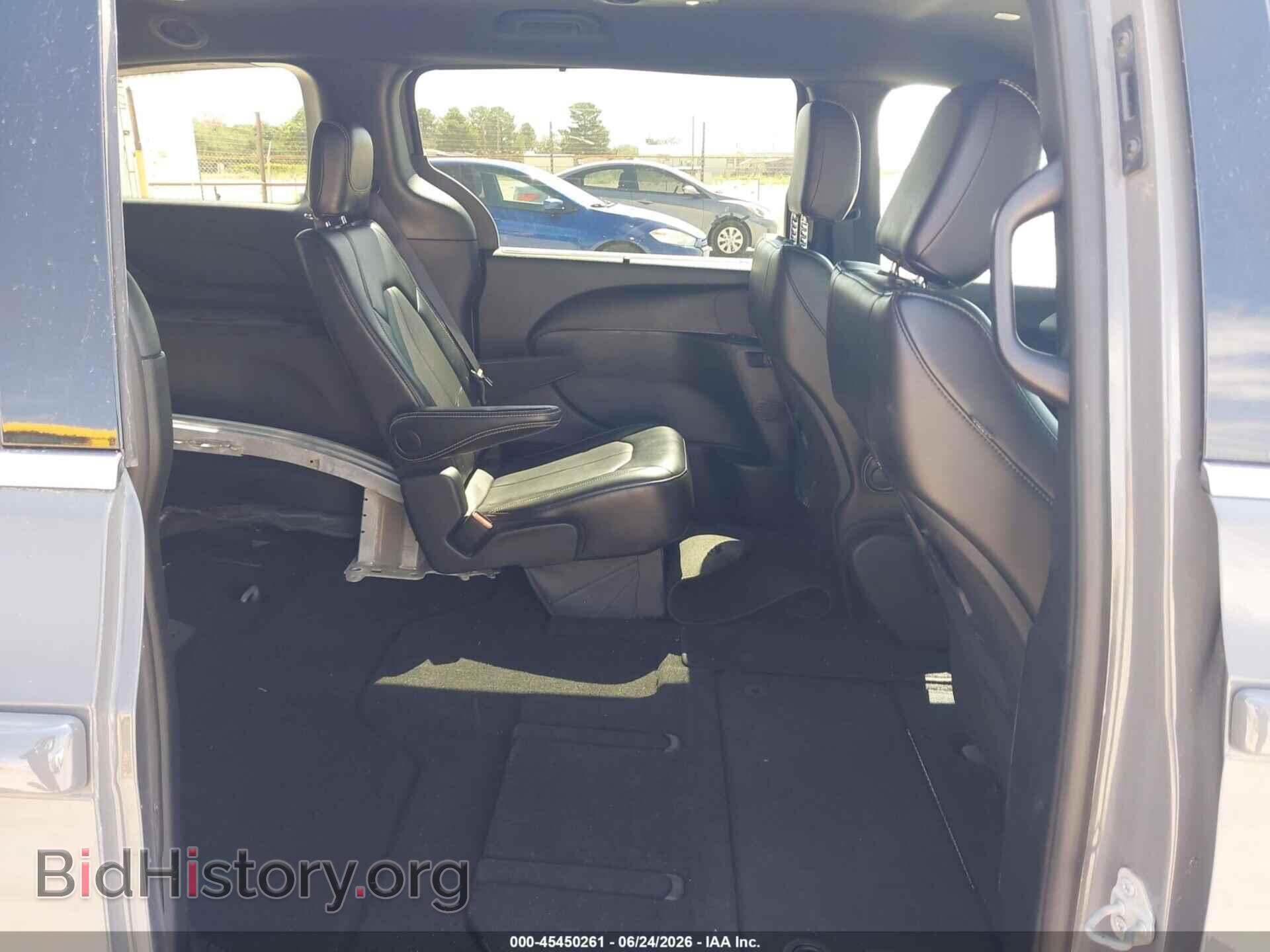 2025 CHRYSLER PACIFICA - VIN: 2C4RC1BG5SR526213 - Photo 8