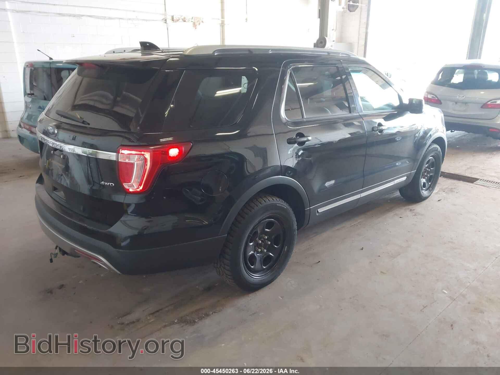 2017 FORD EXPLORER - VIN: 1FM5K8D87HGB20763 - Фото 4