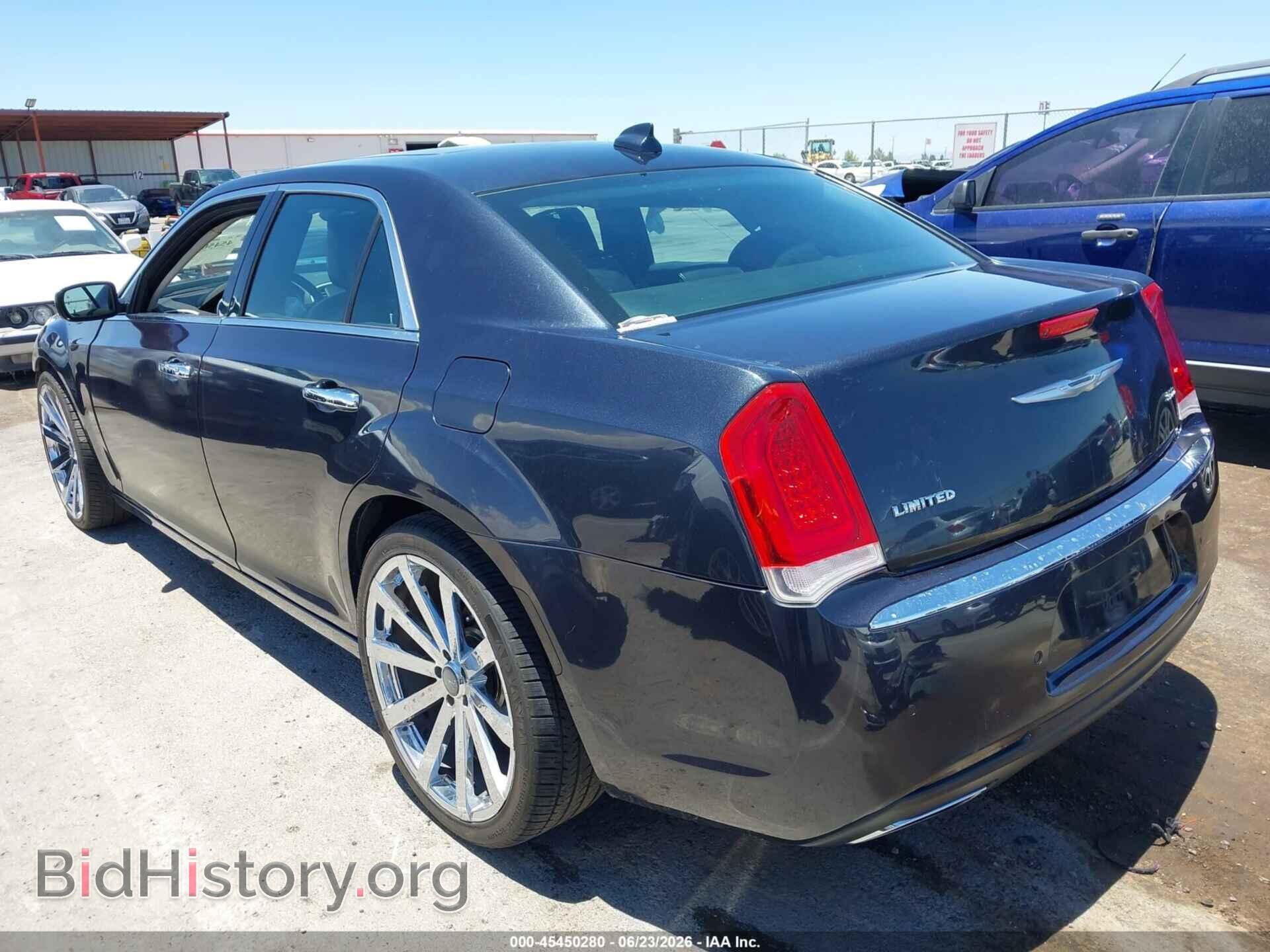 2018 CHRYSLER 300 - VIN: 2C3CCAEG5JH243398 - Фото 14
