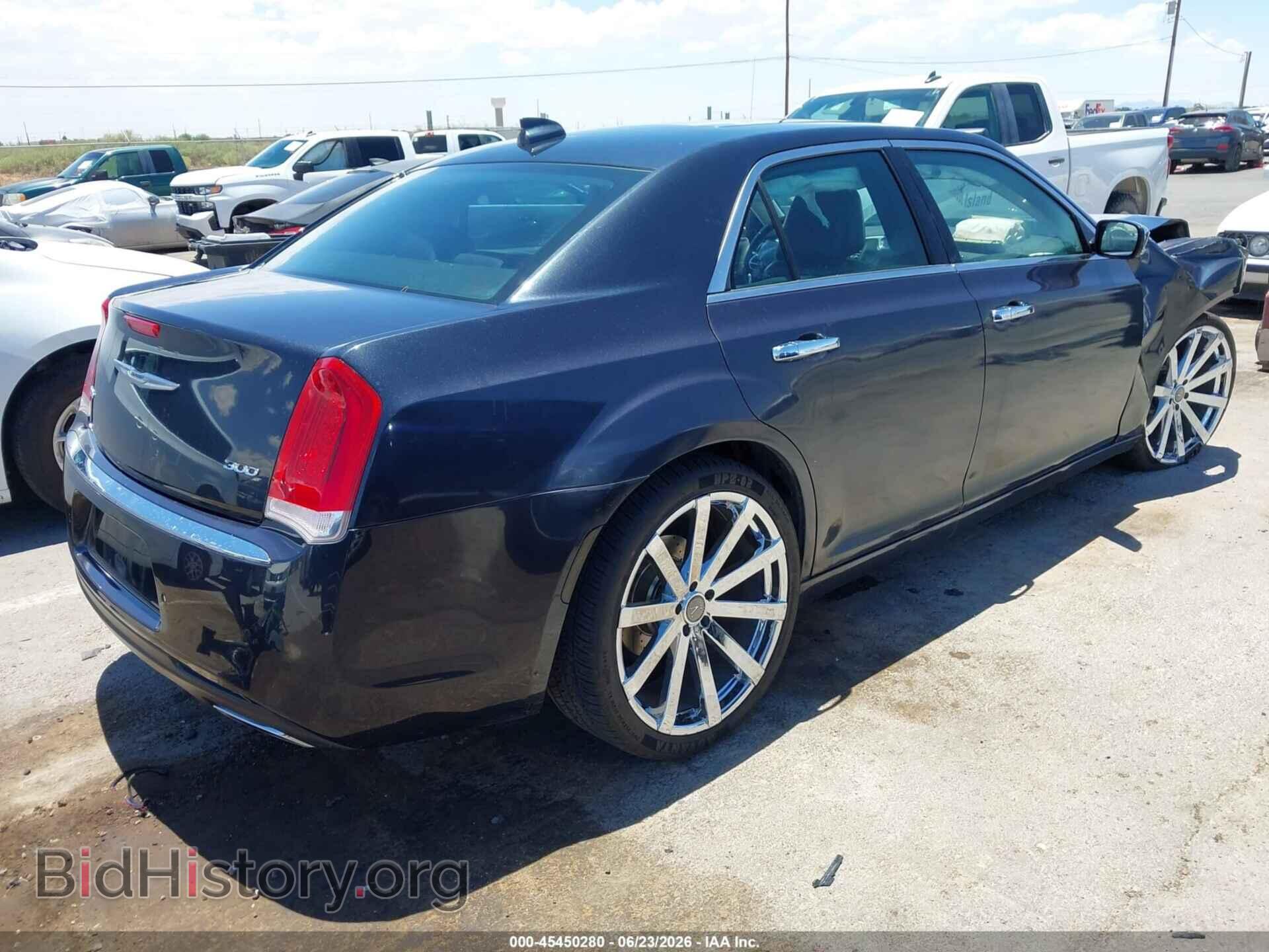 2018 CHRYSLER 300 - VIN: 2C3CCAEG5JH243398 - Фото 4