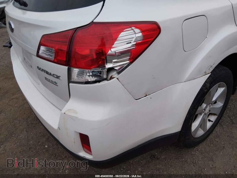 2014 Subaru OUTBACK (VIN 4S4BRBCC3E3318213) — фото 6 из 18