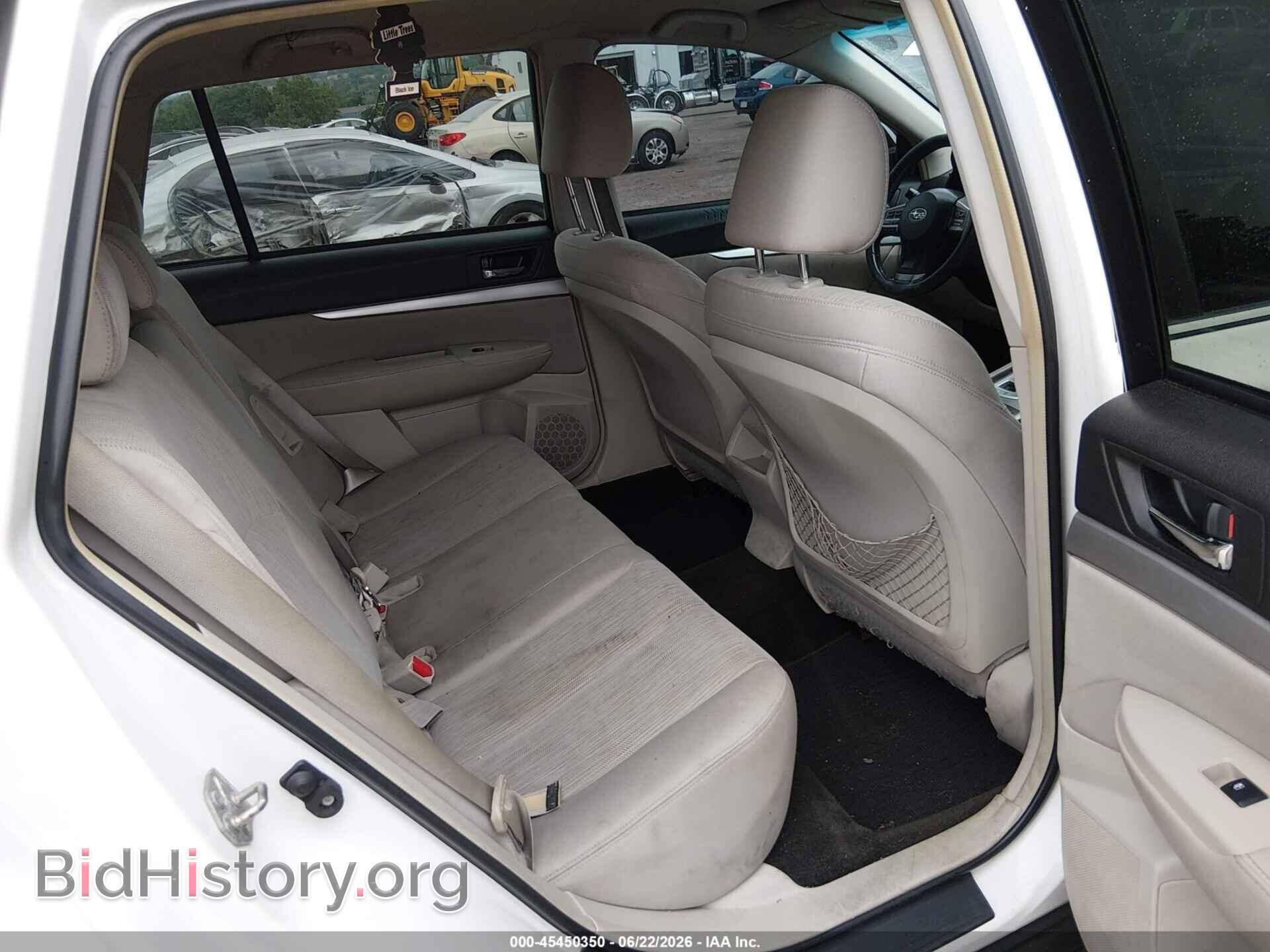 2014 SUBARU OUTBACK - VIN: 4S4BRBCC3E3318213 - Фото 8
