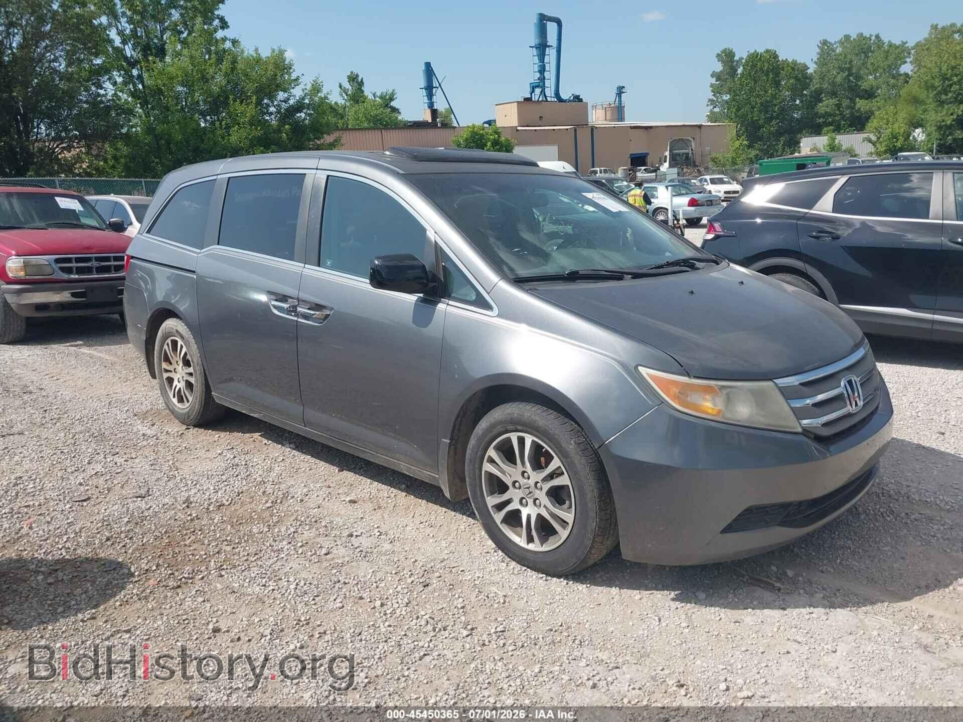 Photo 5FNRL5H63BB085392 - HONDA ODYSSEY 2011
