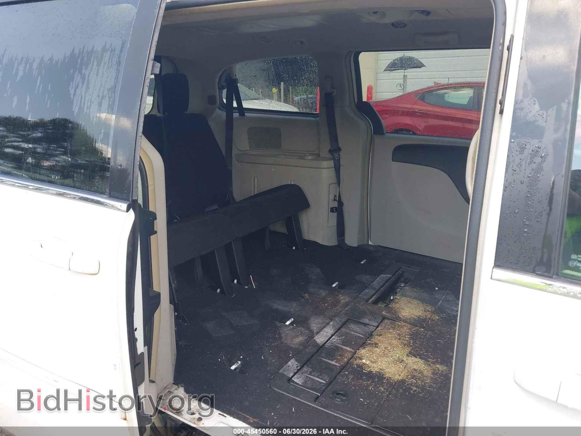 2011 DODGE GRAND CARAVAN - VIN: 2D4RN5DG4BR661605 - Photo 8