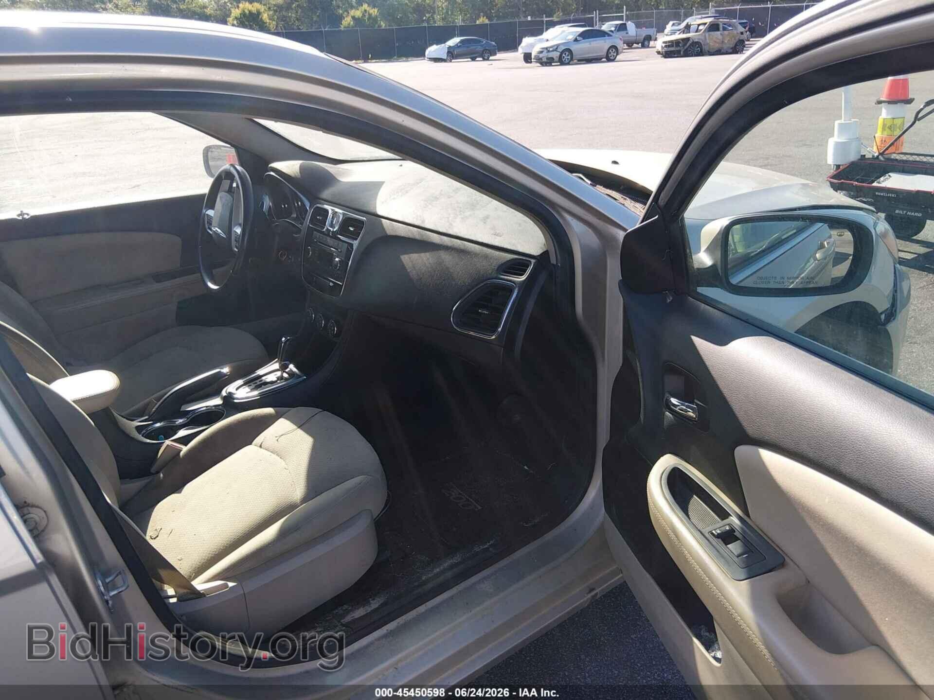2014 CHRYSLER 200 - VIN: 1C3CCBBB6EN171770 - Фото 5