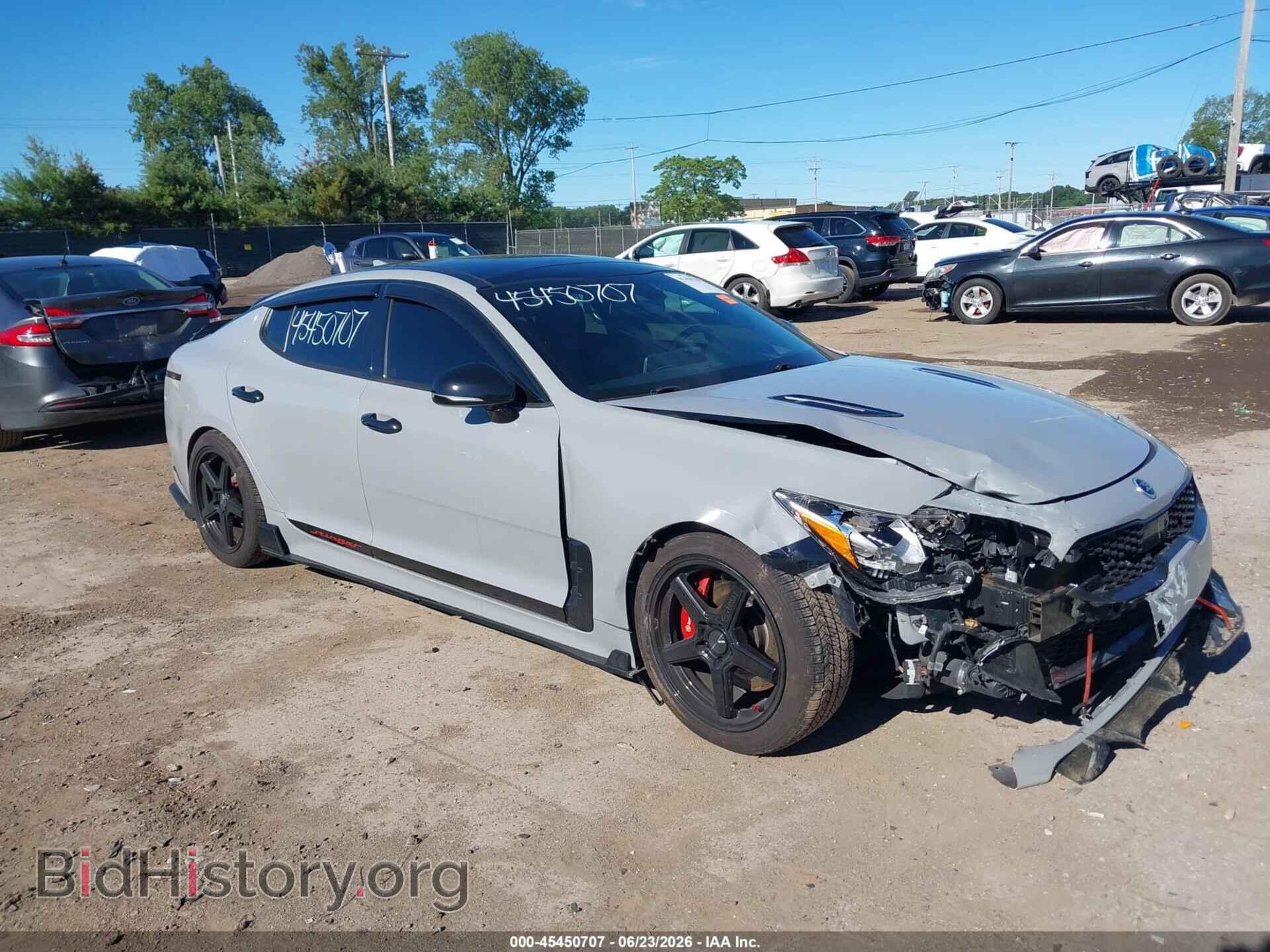 Фотография KNAE55LC9J6030488 - KIA STINGER 2018