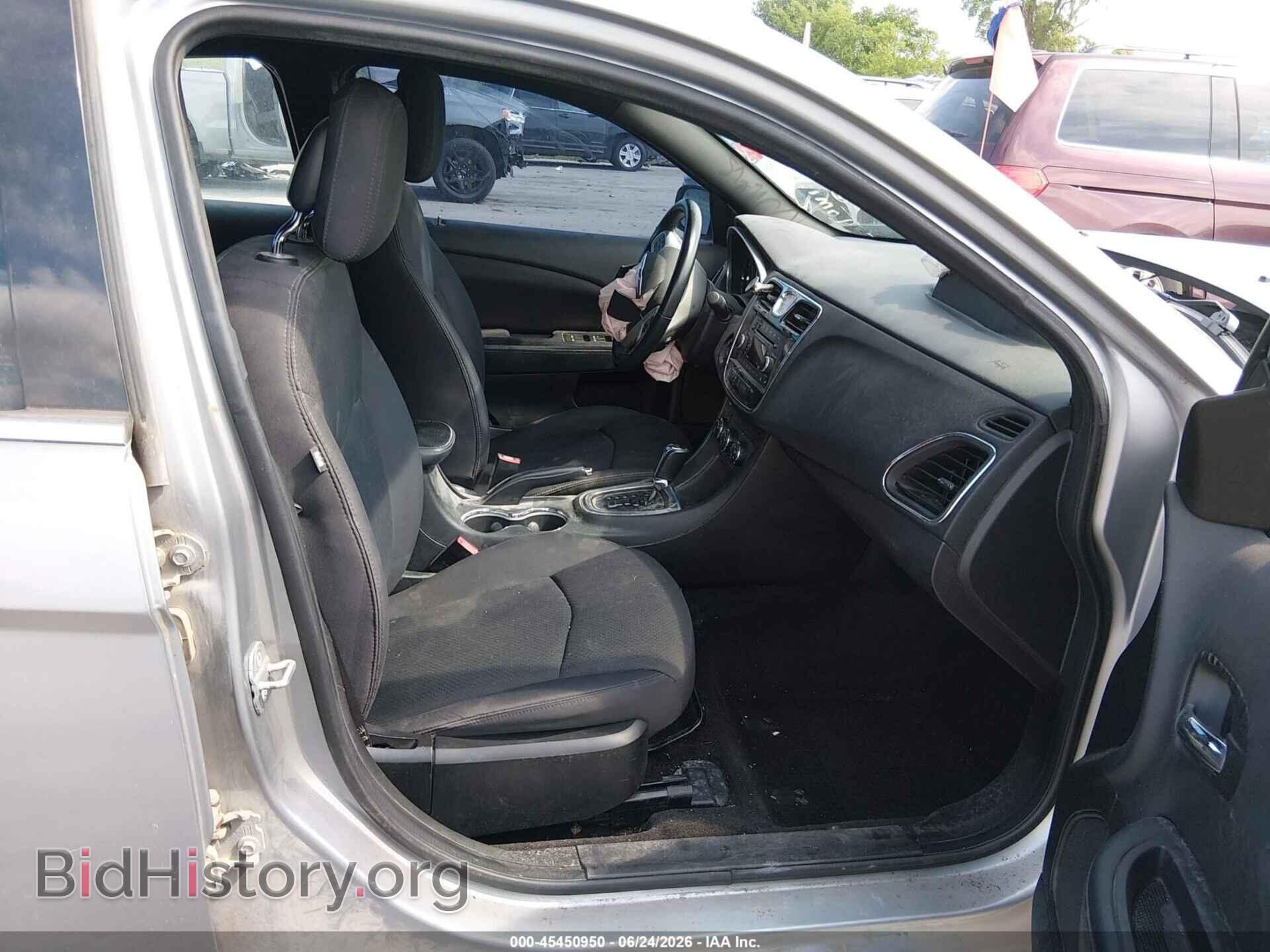 2014 CHRYSLER 200 - VIN: 1C3CCBBG1EN171302 - Photo 5