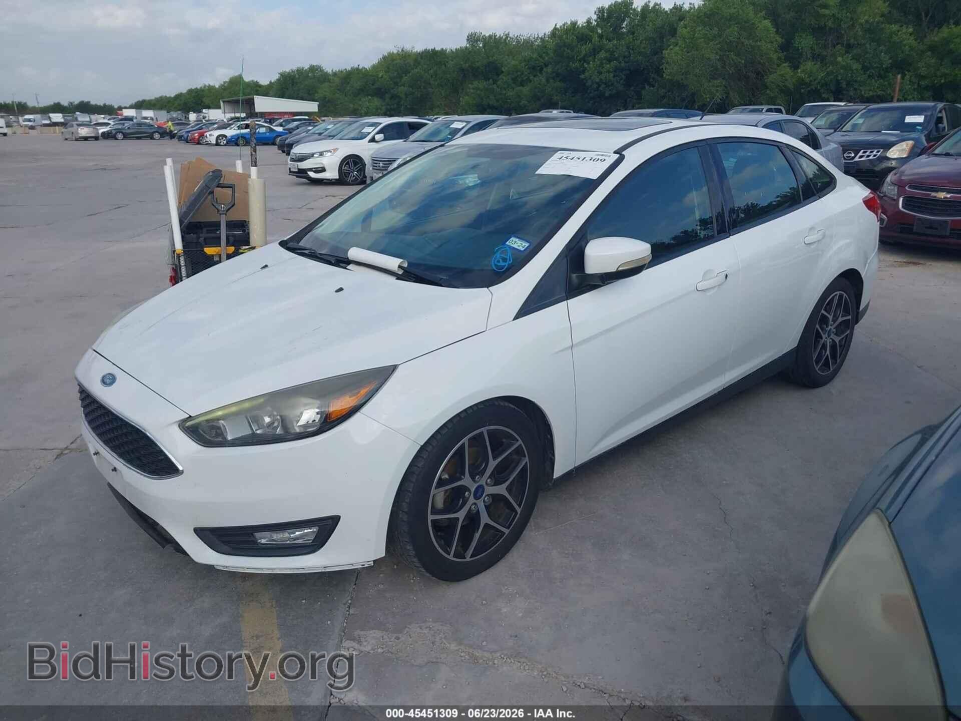 2017 FORD FOCUS - VIN: 1FADP3H26HL328477 - Фото 2