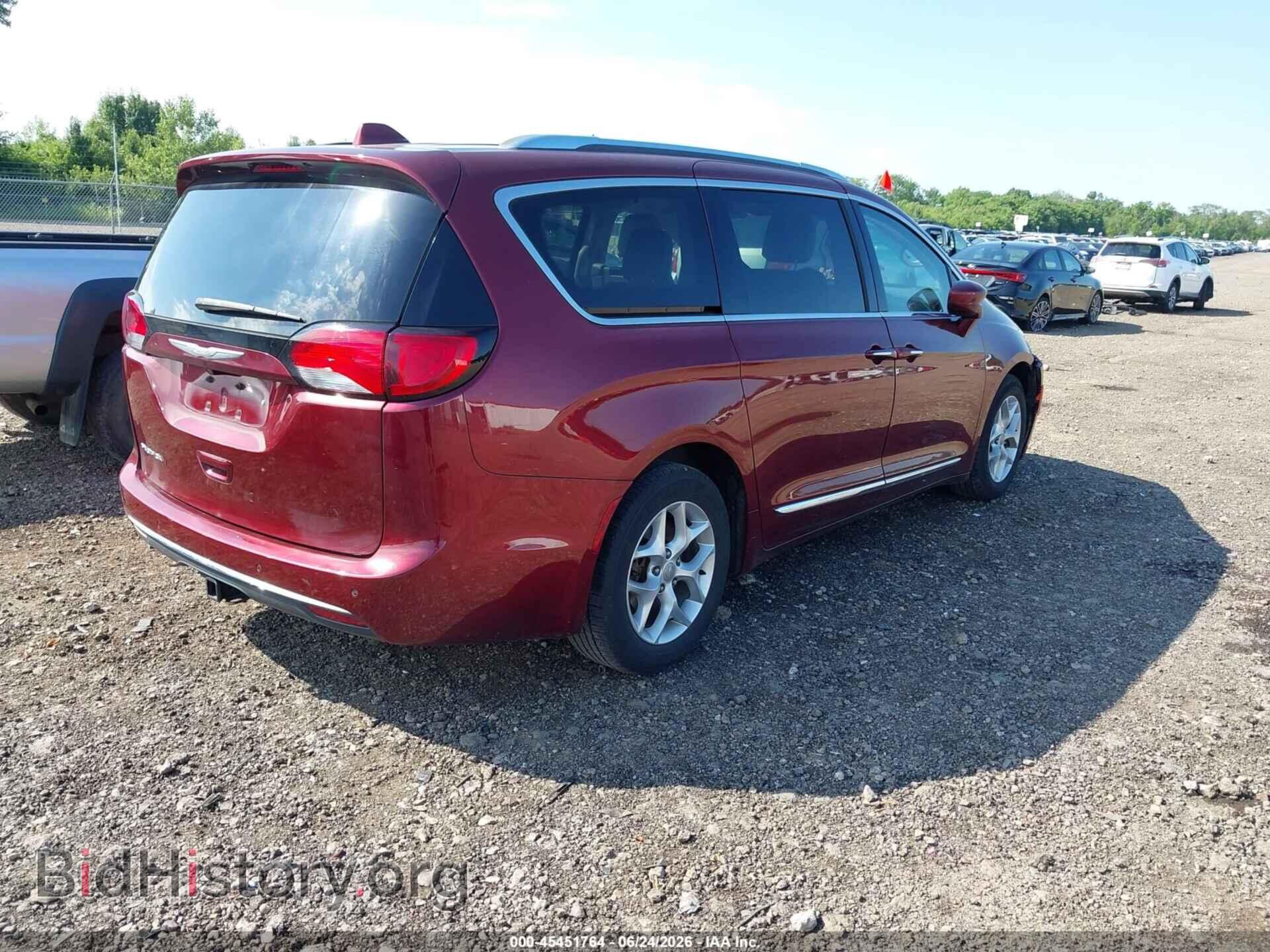 2017 CHRYSLER PACIFICA - VIN: 2C4RC1EG3HR518812 - Photo 4
