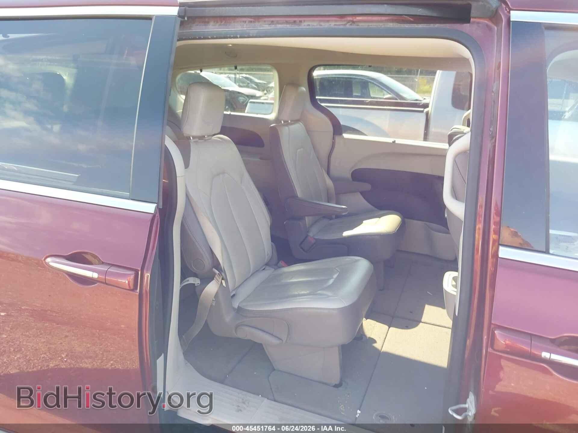 2017 CHRYSLER PACIFICA - VIN: 2C4RC1EG3HR518812 - Photo 8