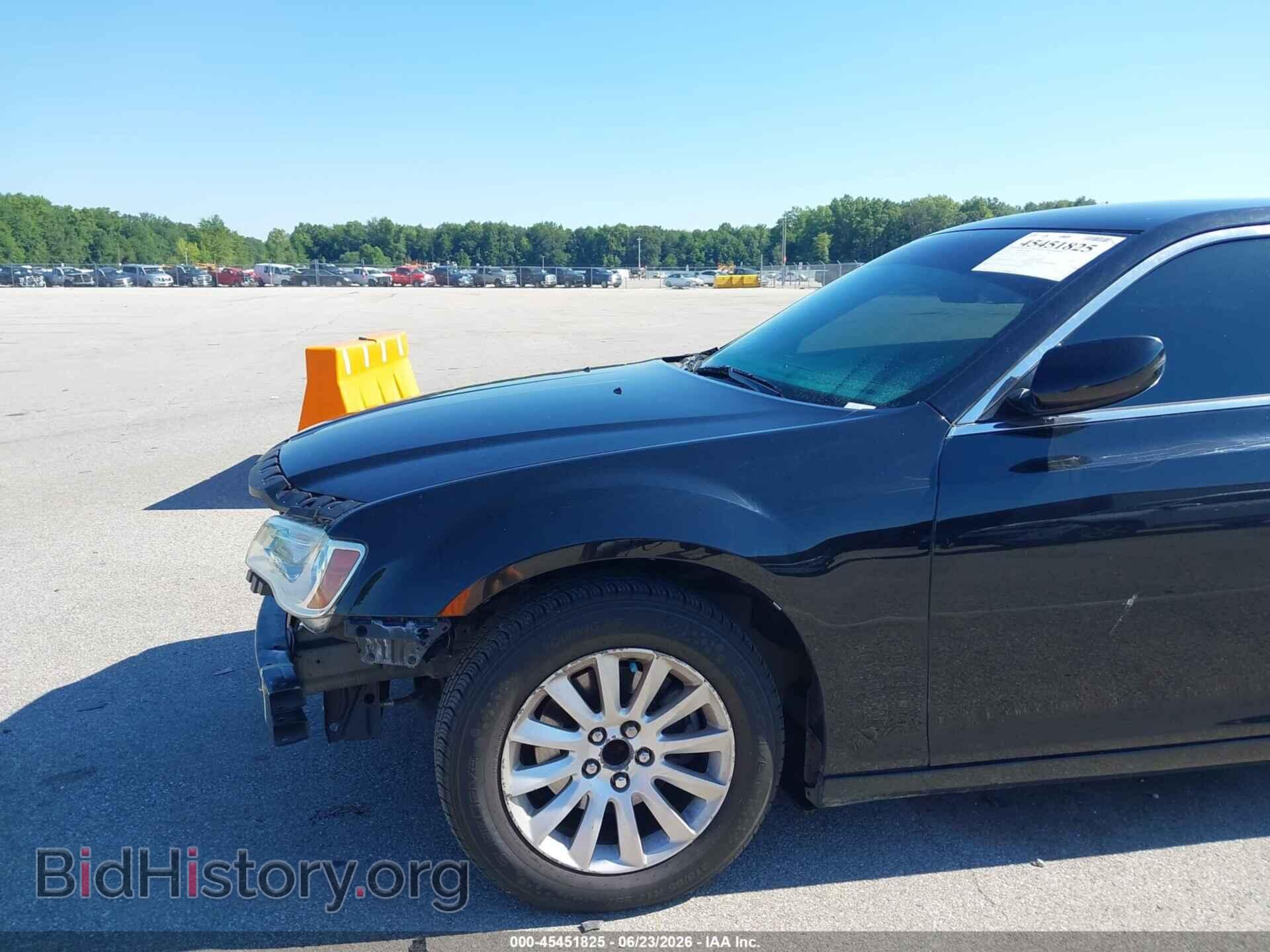 2013 CHRYSLER 300 - VIN: 2C3CCAAG9DH722899 - Фото 6