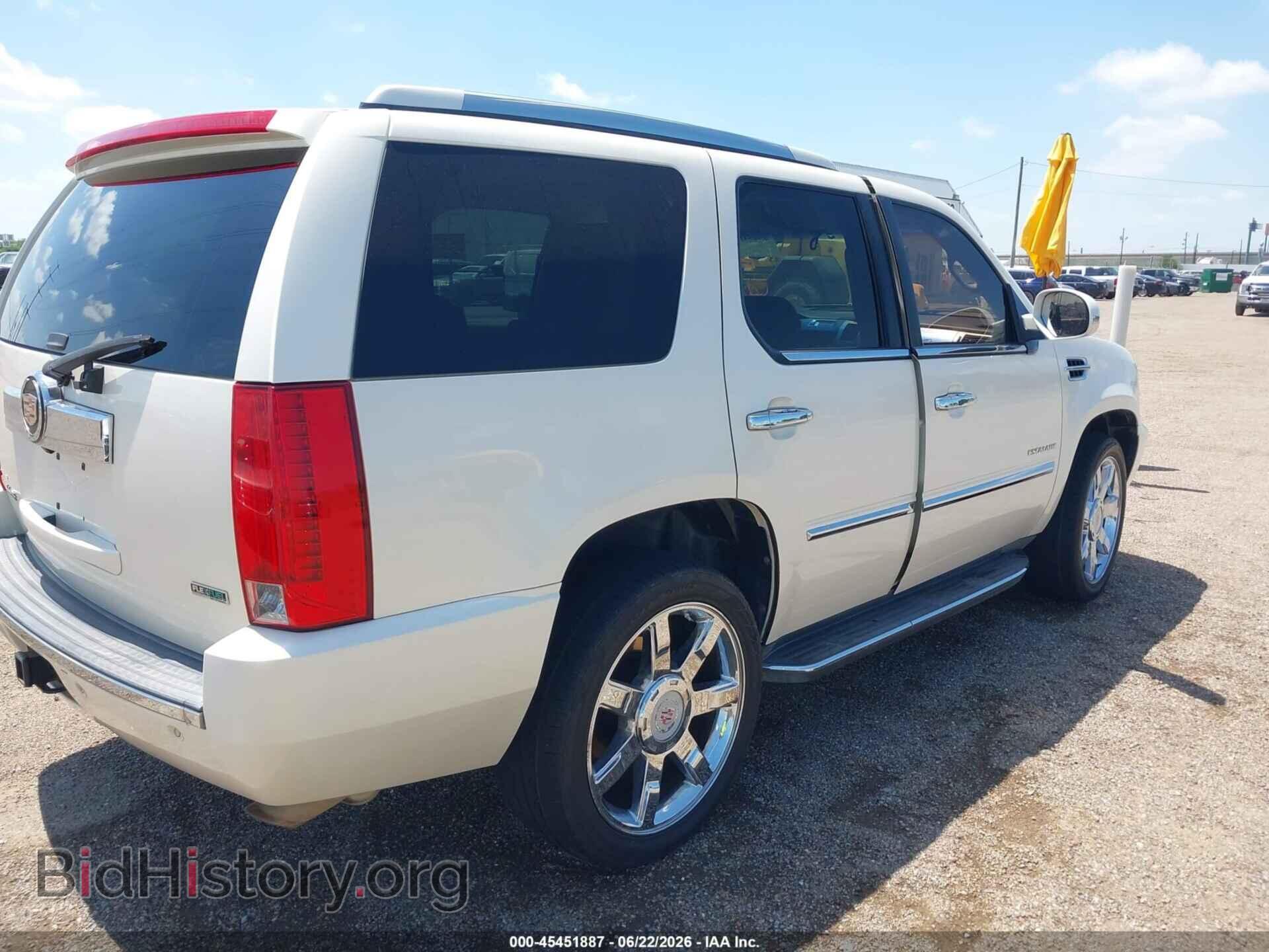 2011 CADILLAC ESCALADE - VIN: 1GYS4BEF2BR377007 - Фото 4