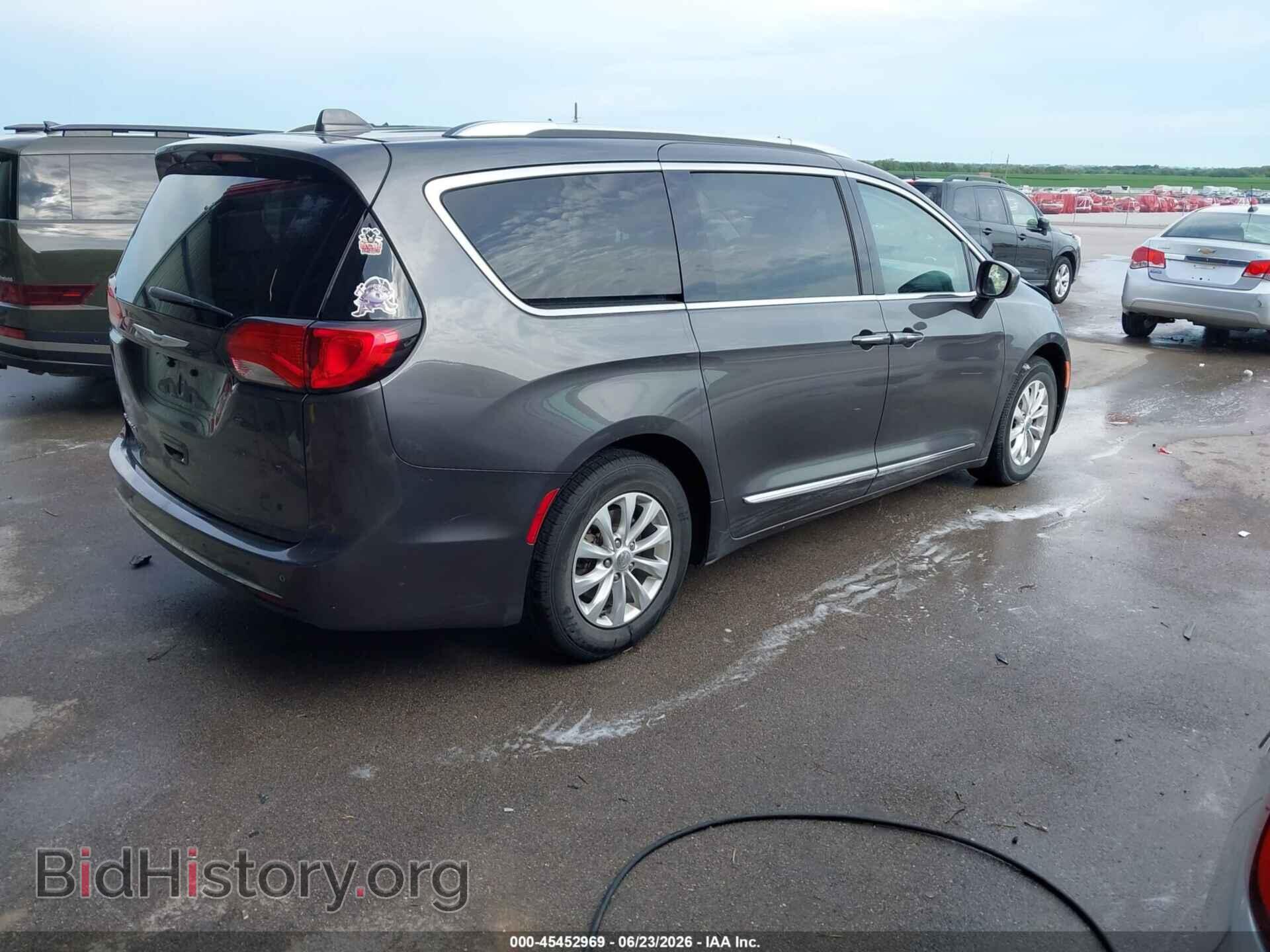 2018 CHRYSLER PACIFICA - VIN: 2C4RC1BG1JR185794 - Photo 4