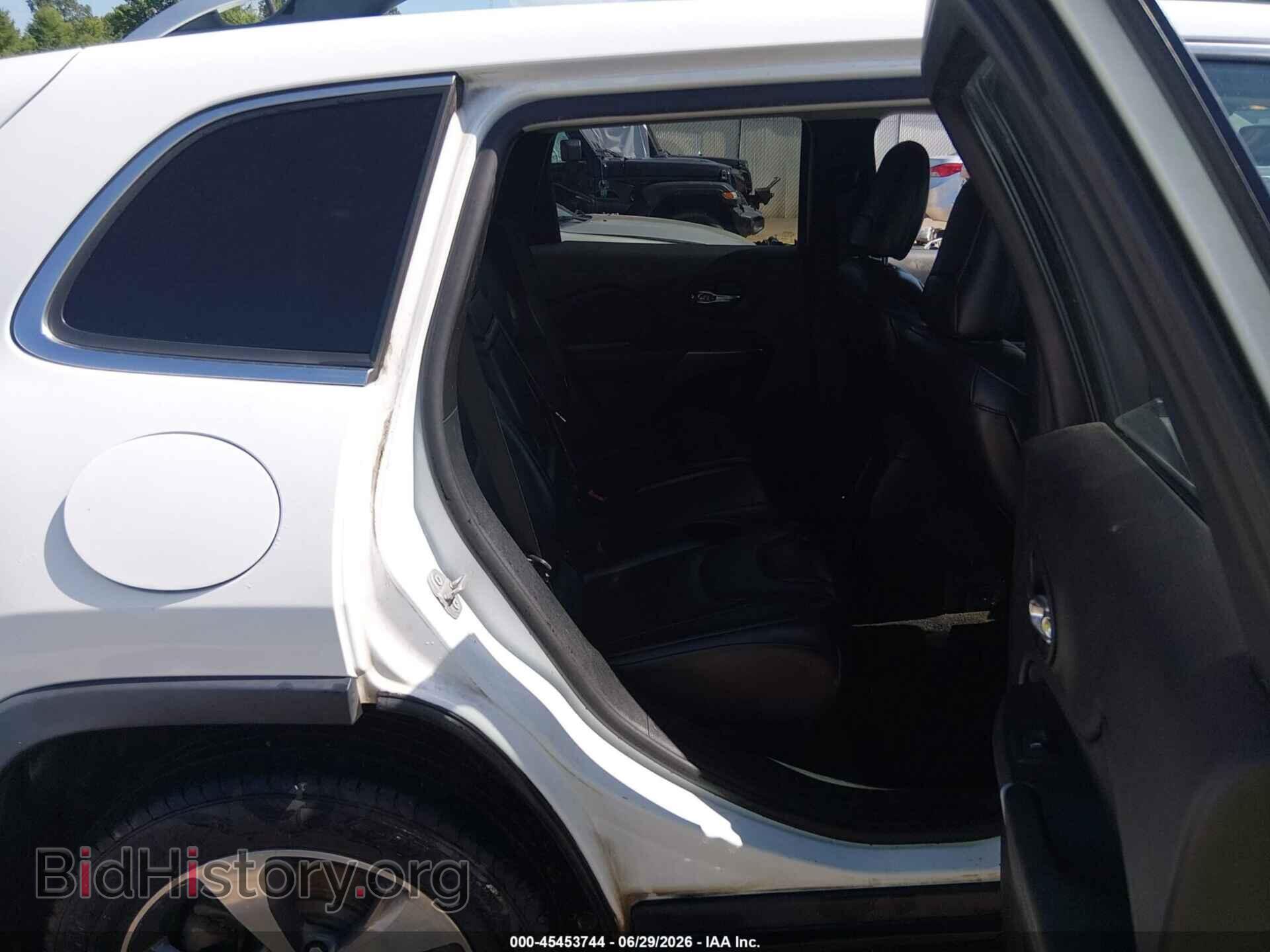 2019 JEEP CHEROKEE - VIN: 1C4PJMDX4KD230467 - Фото 8