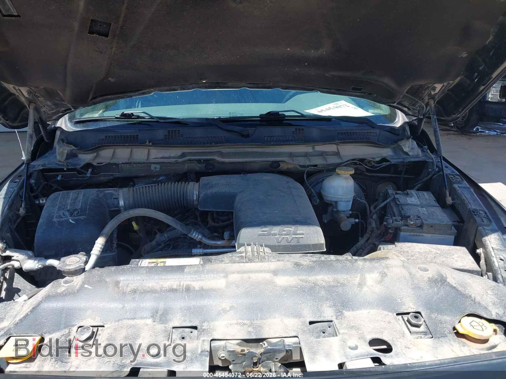 2017 RAM 1500 - VIN: 1C6RR7FG0HS826543 - Фото 10