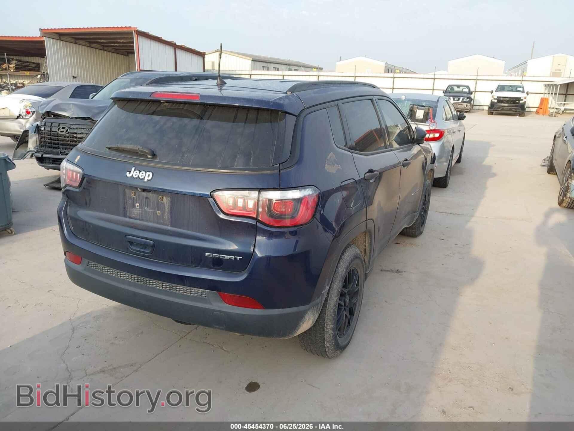 2018 JEEP COMPASS - VIN: 3C4NJCAB4JT214949 - Photo 4