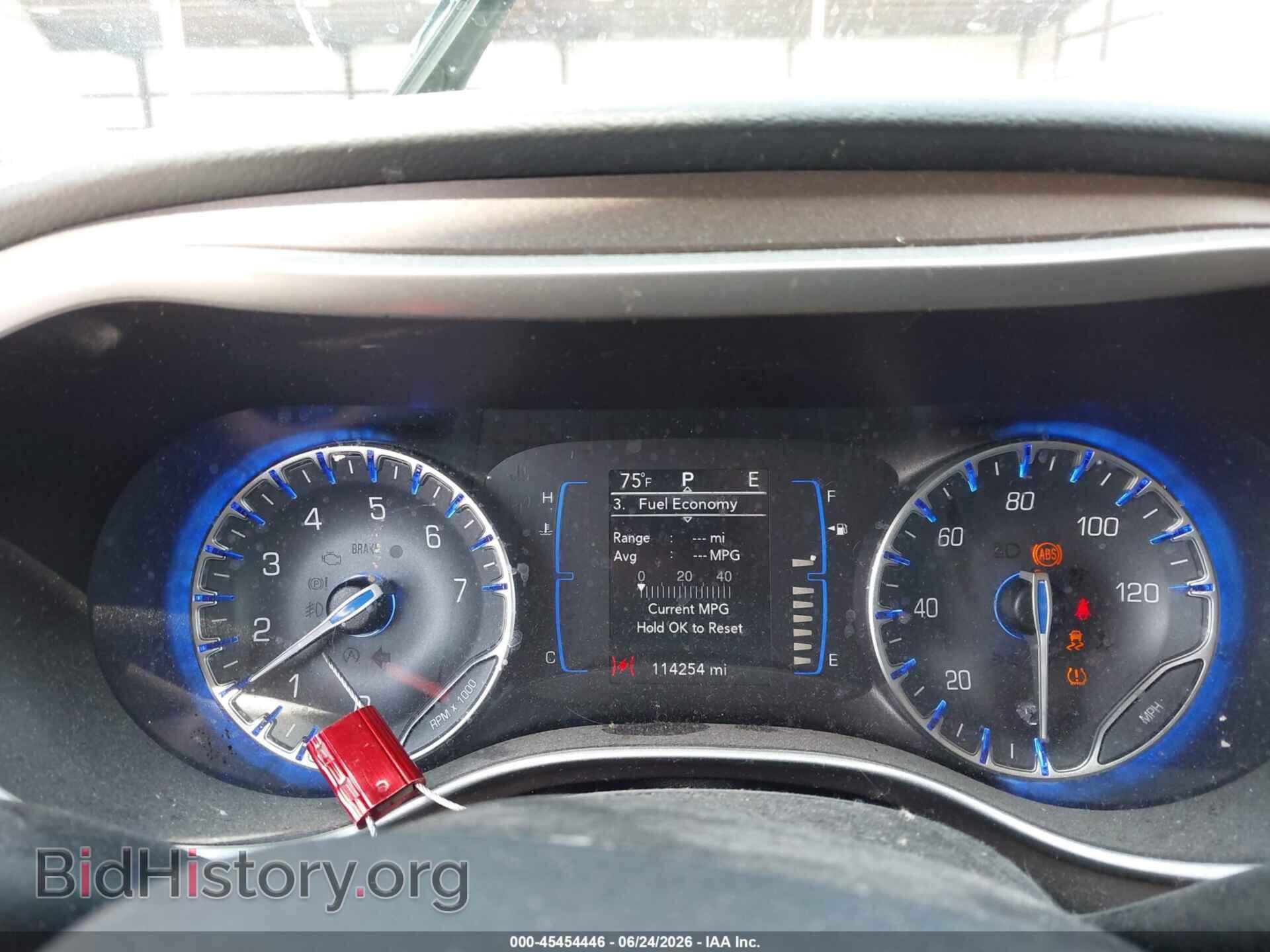 2018 CHRYSLER PACIFICA - VIN: 2C4RC1BGXJR246575 - Photo 7