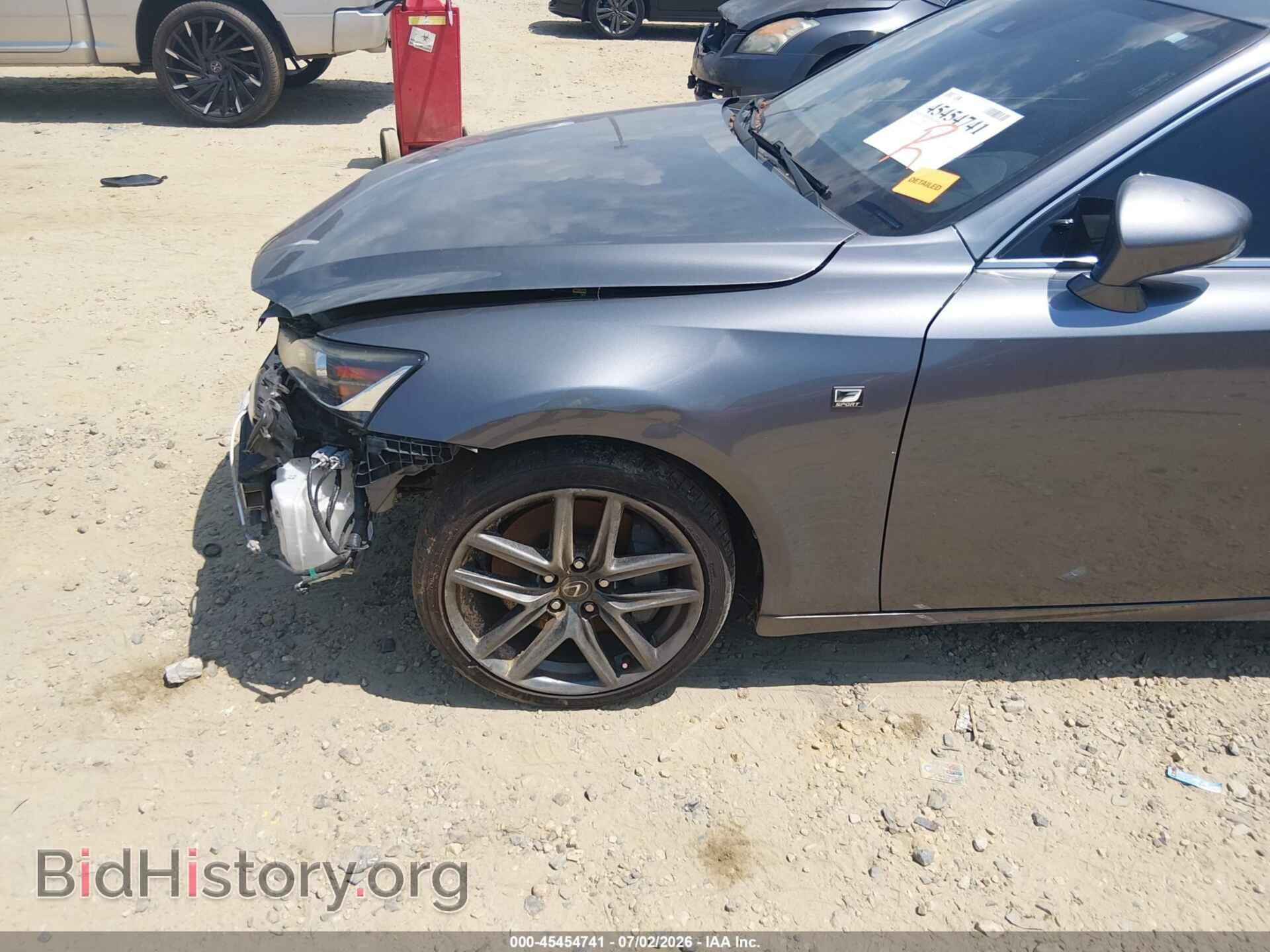 2018 LEXUS IS 300 - VIN: JTHBA1D20J5063657 - Фото 20