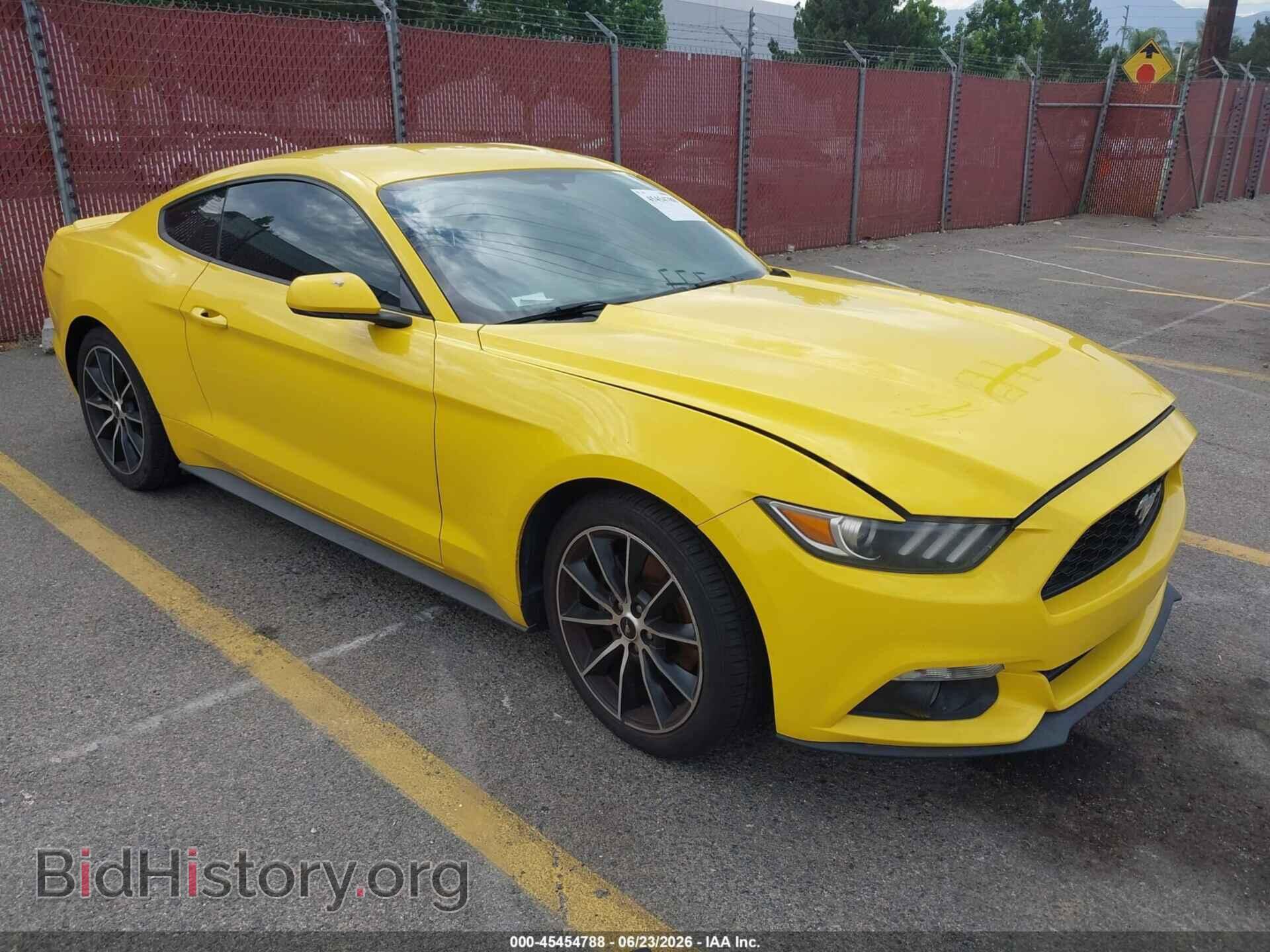 Photo 1FA6P8TH0G5268460 - FORD MUSTANG 2016
