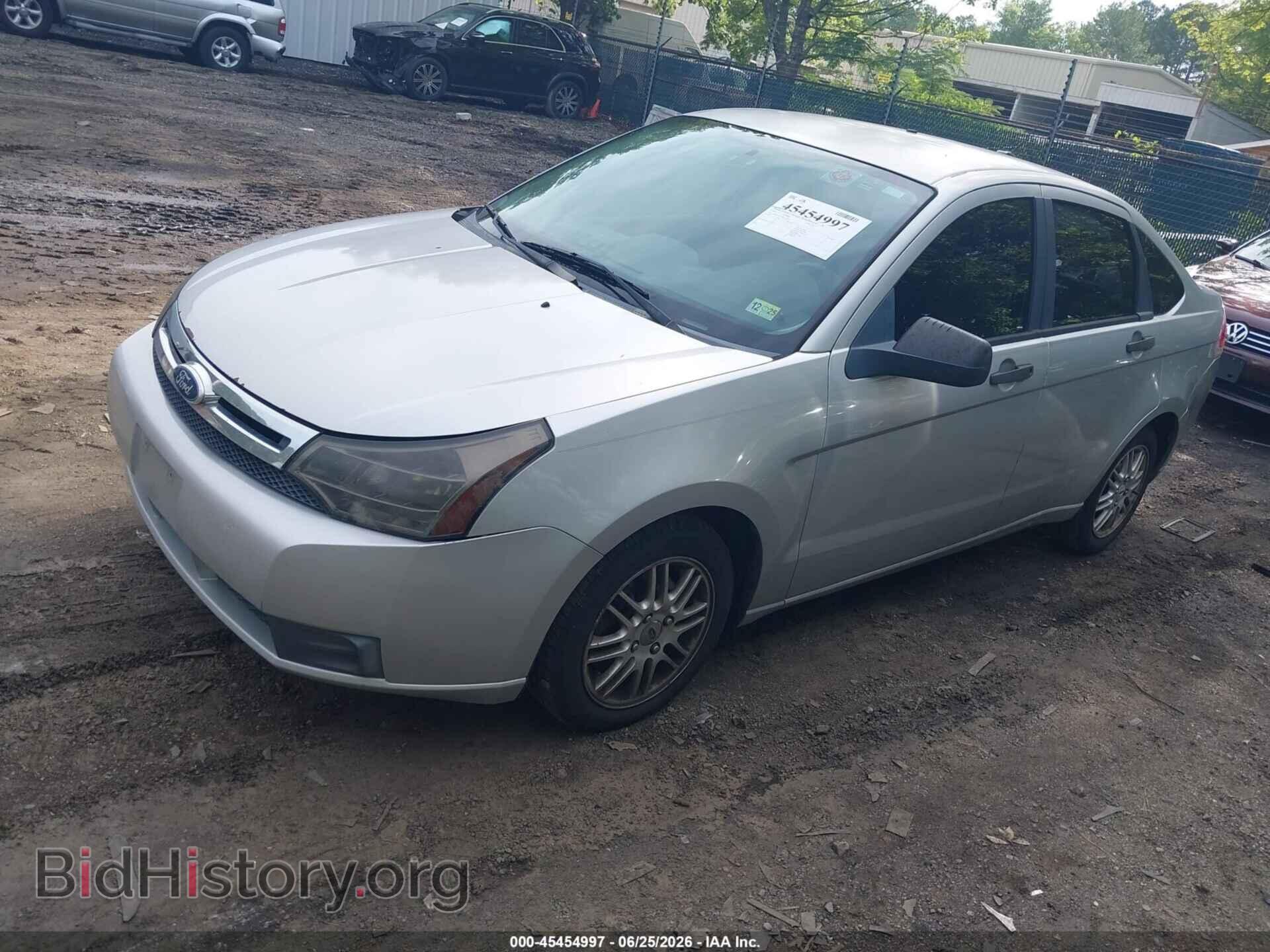 2009 FORD FOCUS - VIN: 1FAHP35N39W110285 - Фото 2