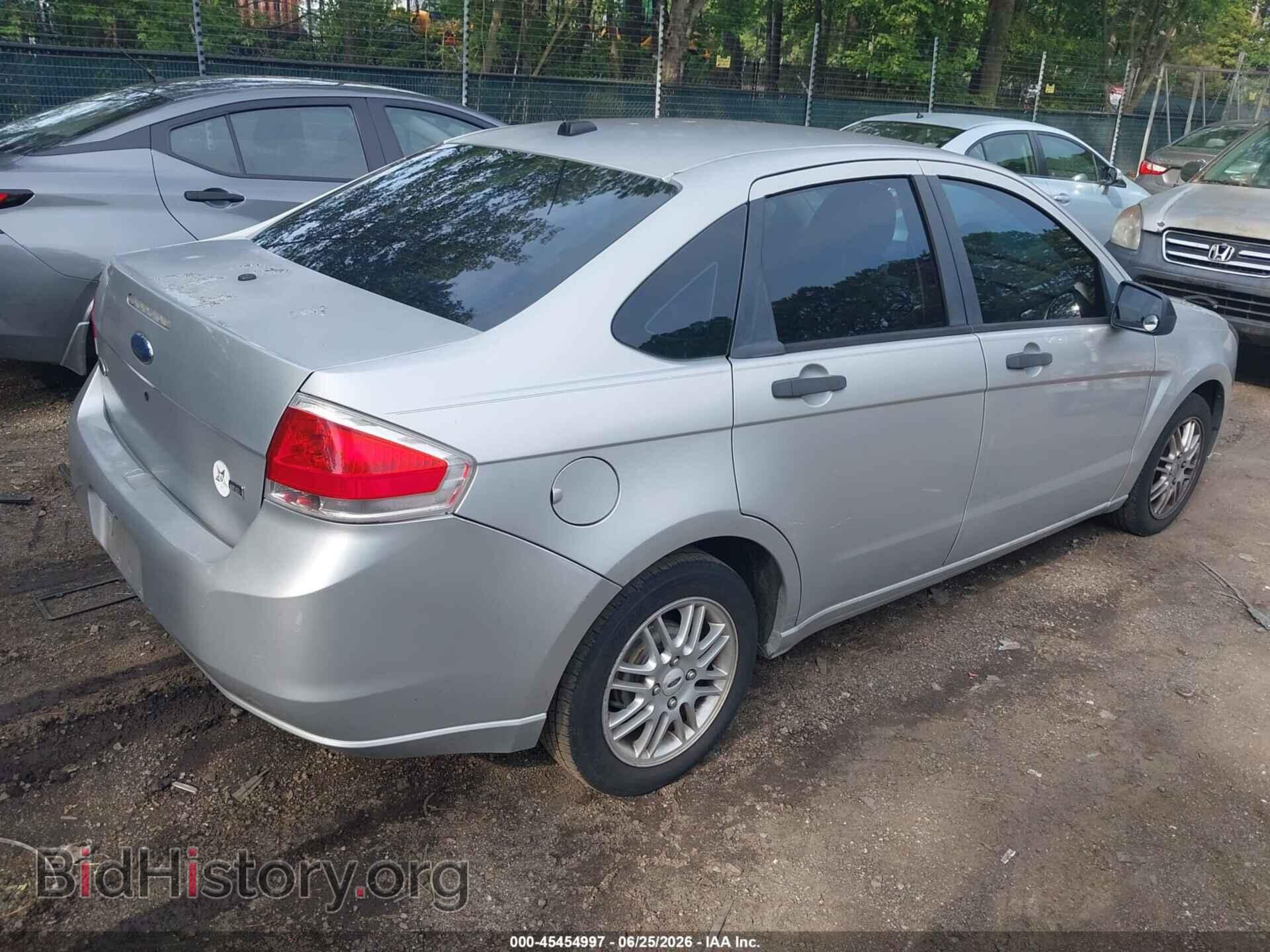 2009 FORD FOCUS - VIN: 1FAHP35N39W110285 - Фото 4
