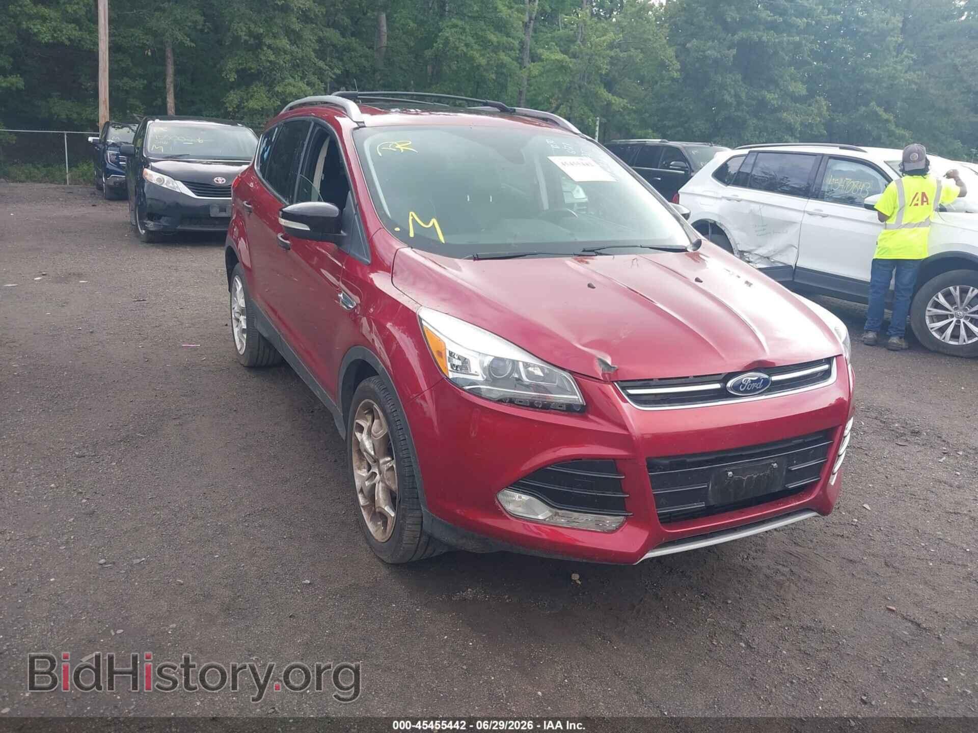 Фотография 1FMCU0J98DUB21156 - FORD ESCAPE 2013