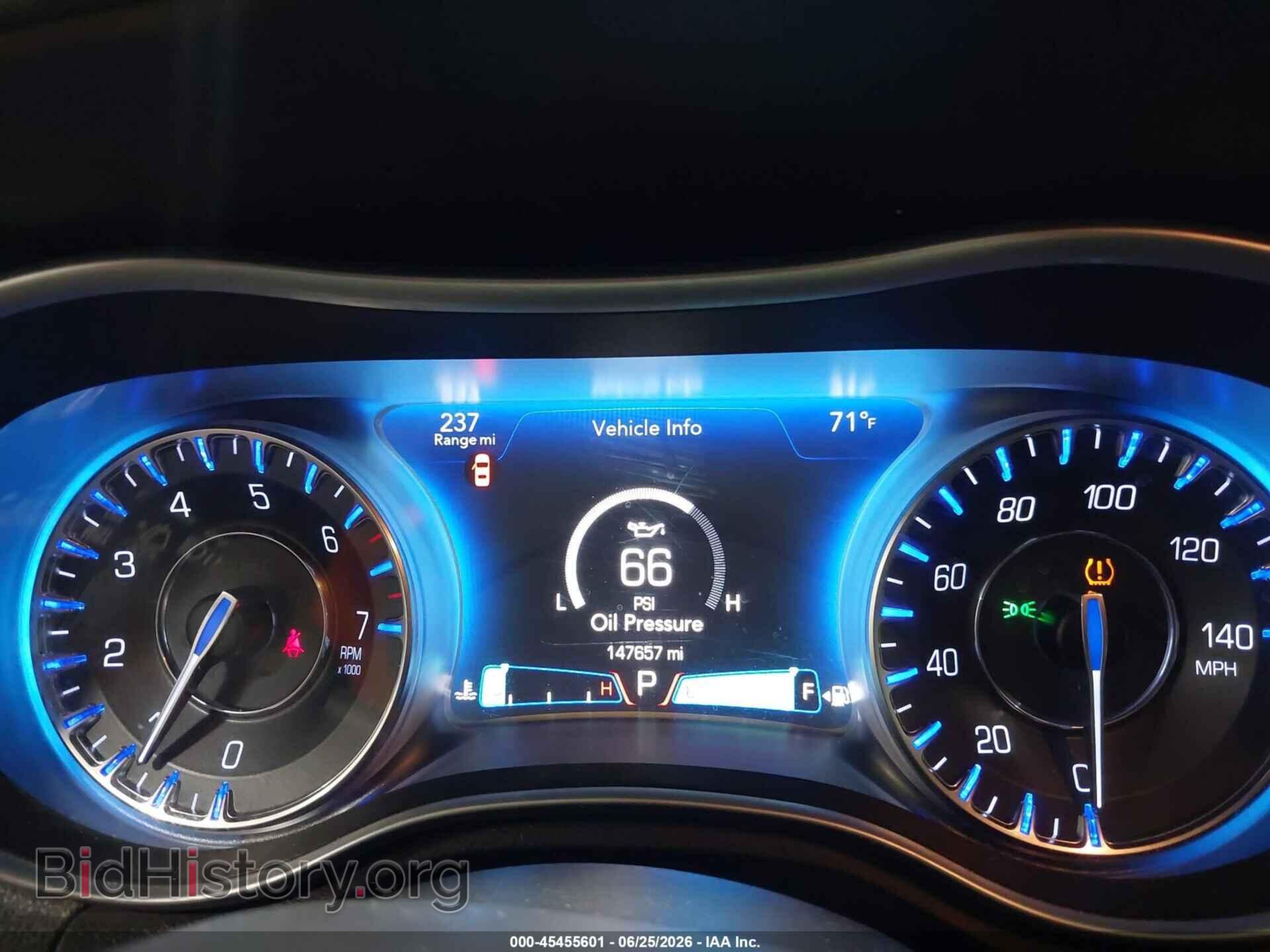 2015 CHRYSLER 300 - VIN: 2C3CCARG4FH923424 - Фото 7