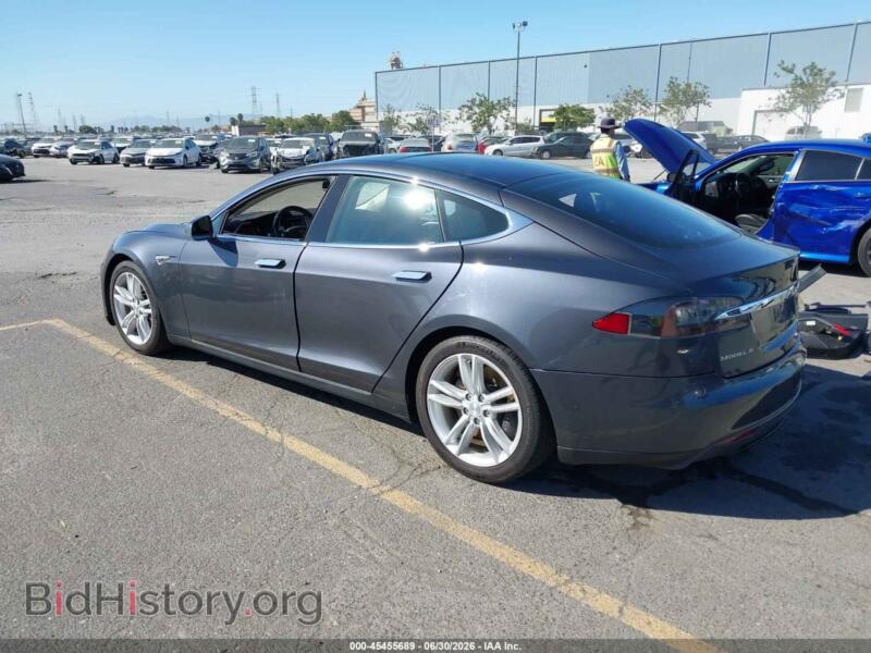2016 Tesla MODEL S (VIN 5YJSA1E21GF129690) — фото 3 из 17