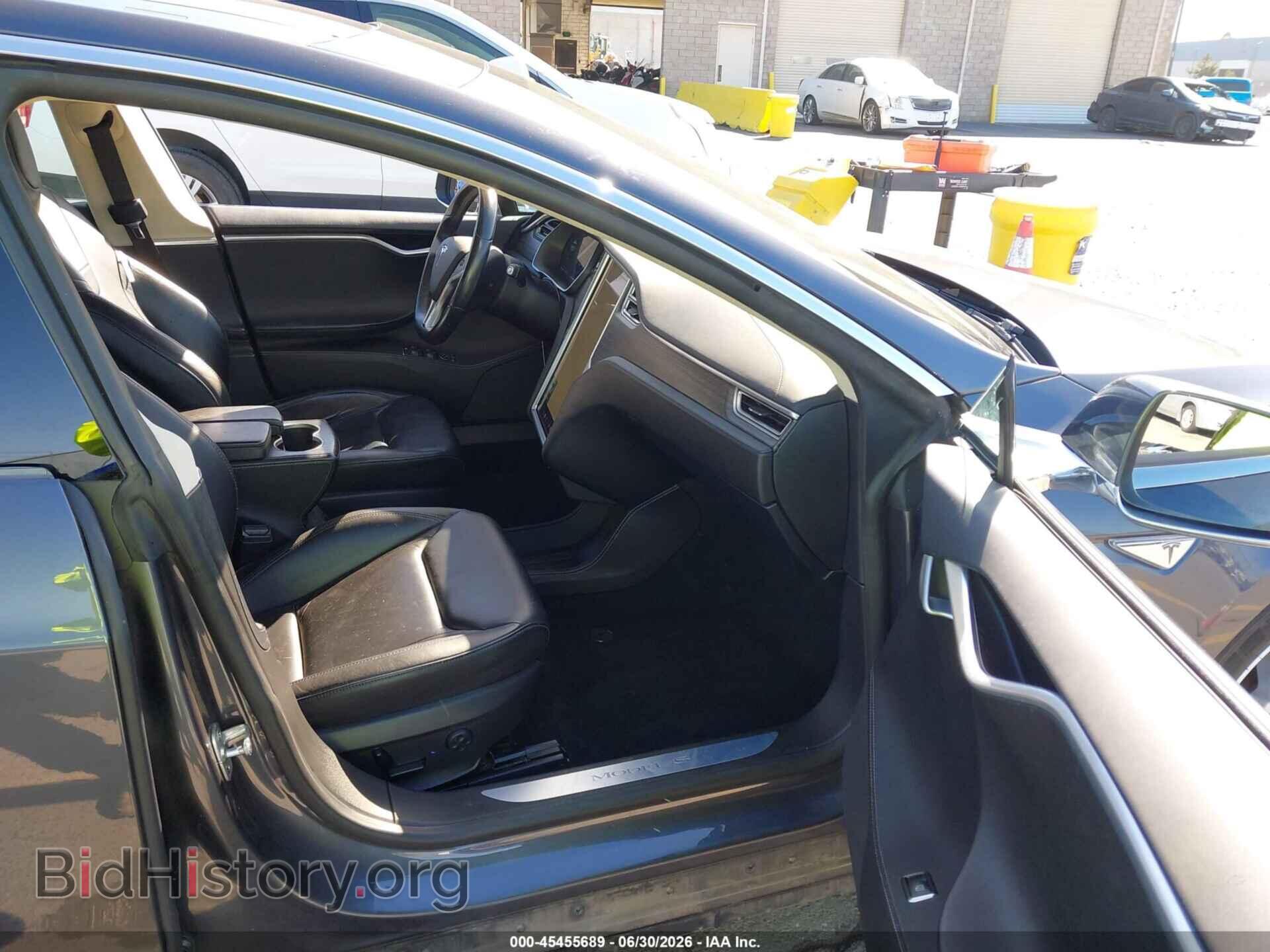 2016 TESLA MODEL S - VIN: 5YJSA1E21GF129690 - Фото 5