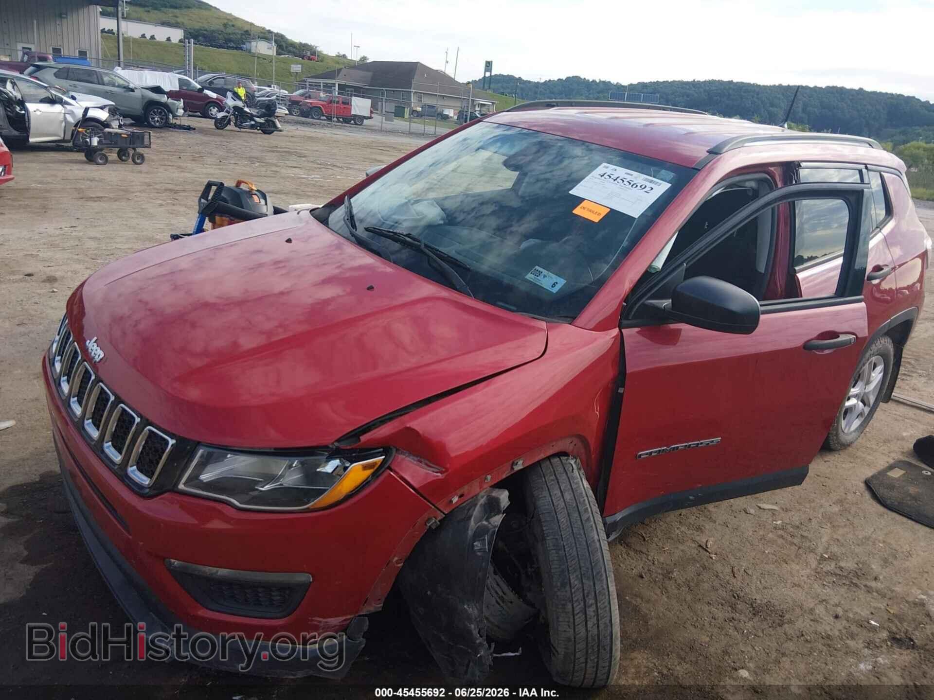 2018 JEEP COMPASS - VIN: 3C4NJDAB3JT112628 - Photo 2