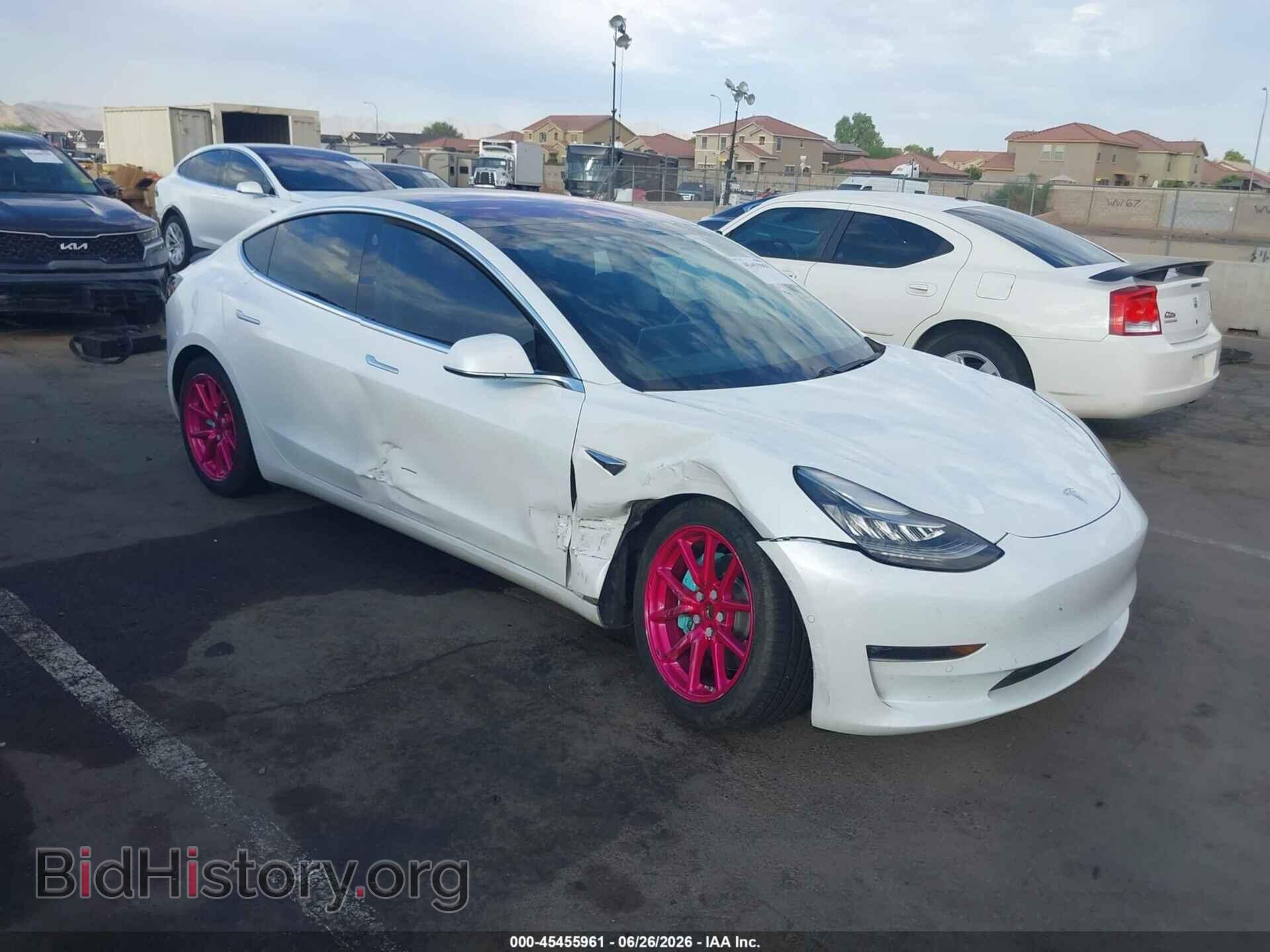 Photo 5YJ3E1EA1JF019701 - TESLA MODEL 3 2018