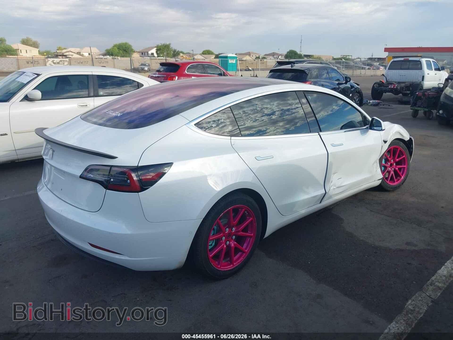 2018 TESLA MODEL 3 - VIN: 5YJ3E1EA1JF019701 - Photo 4