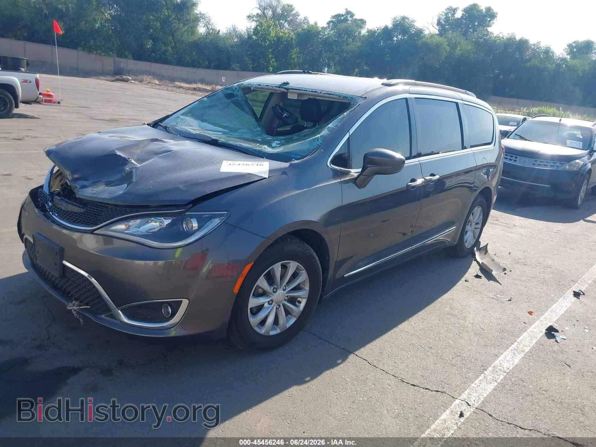 2017 CHRYSLER PACIFICA - VIN: 2C4RC1BG6HR551338 - Photo 2