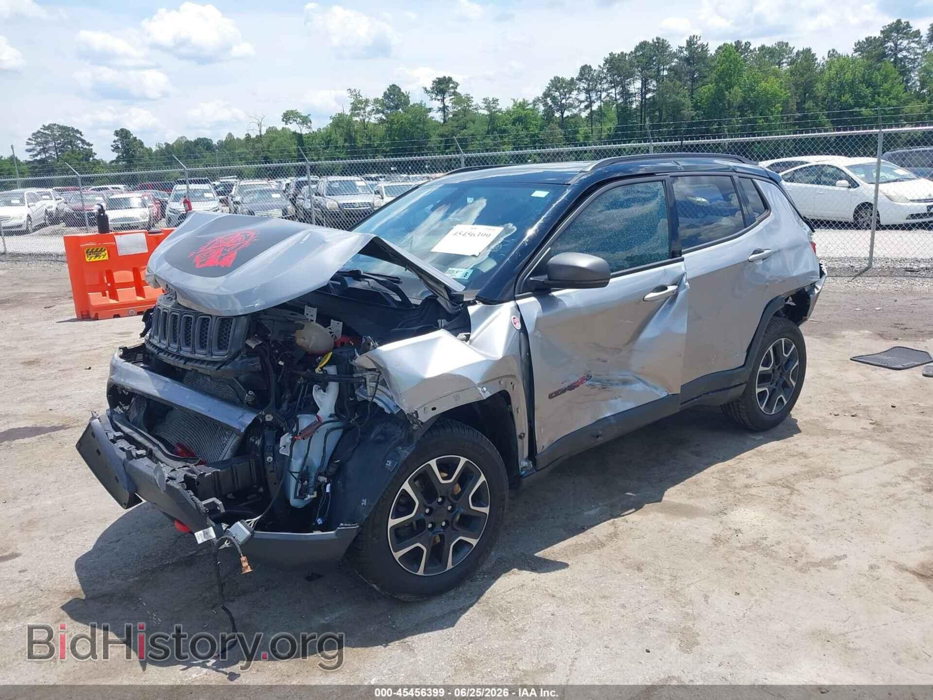 2019 JEEP COMPASS - VIN: 3C4NJDDB7KT790540 - Фото 2